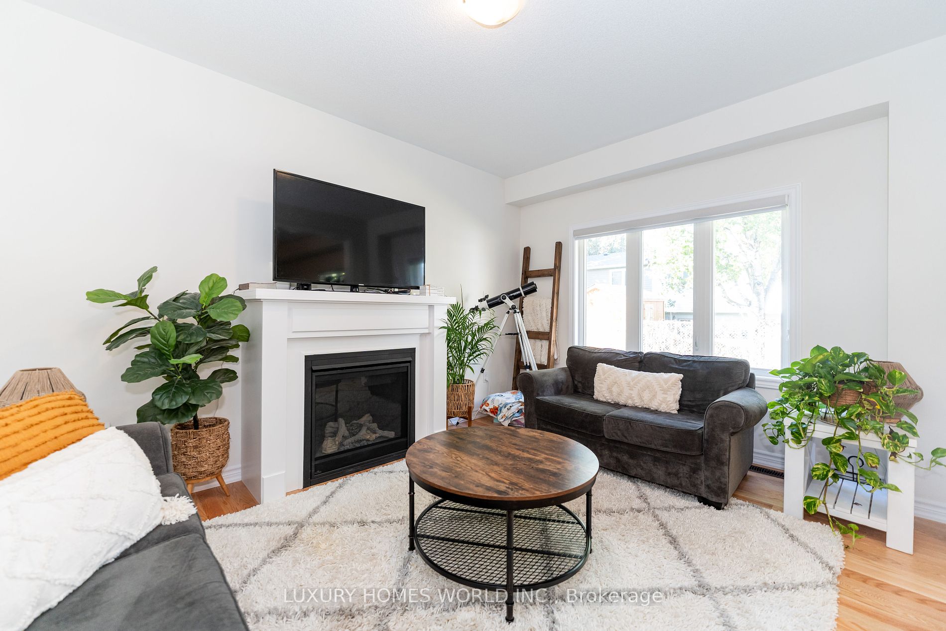 273 Fleetwood Dr