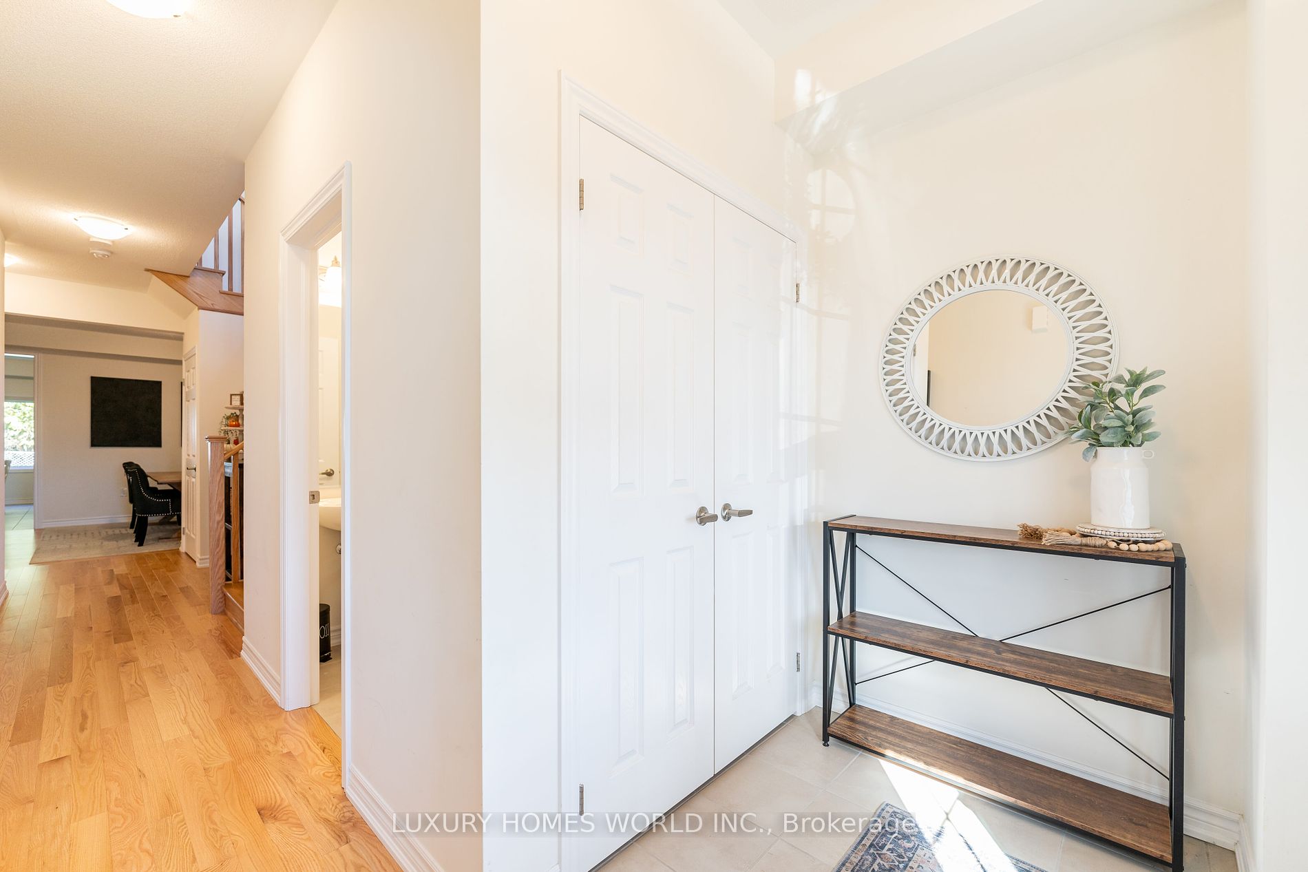 273 Fleetwood Dr