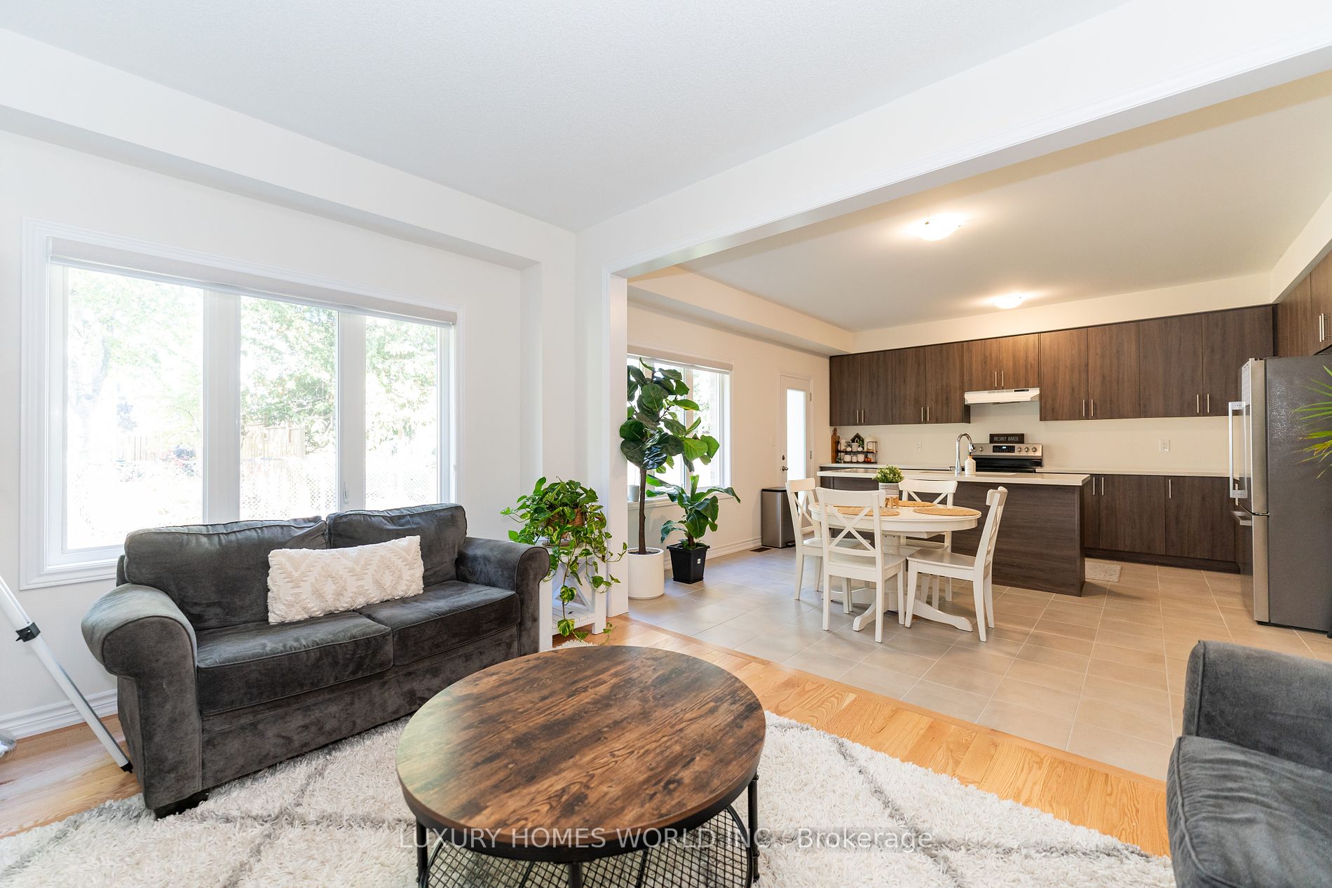273 Fleetwood Dr