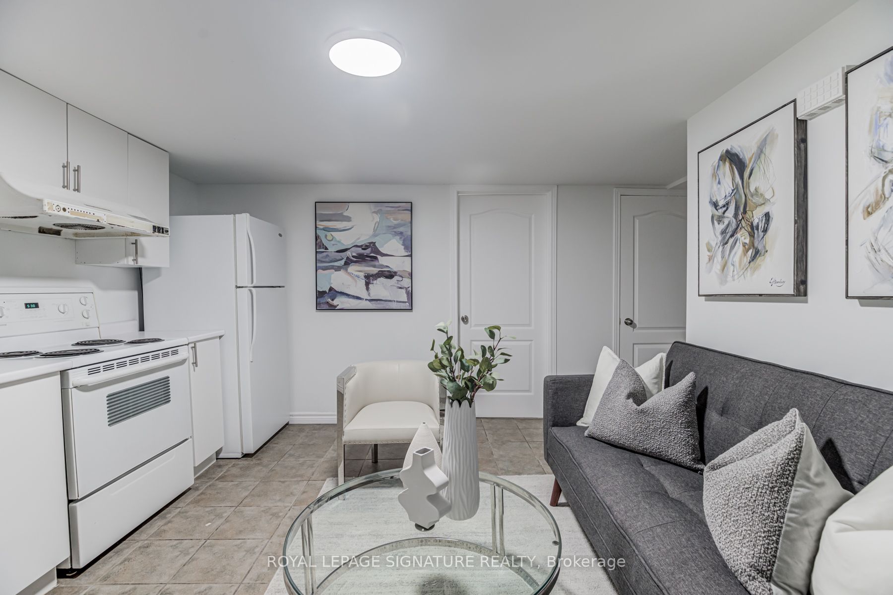 533 Victoria Pk Ave