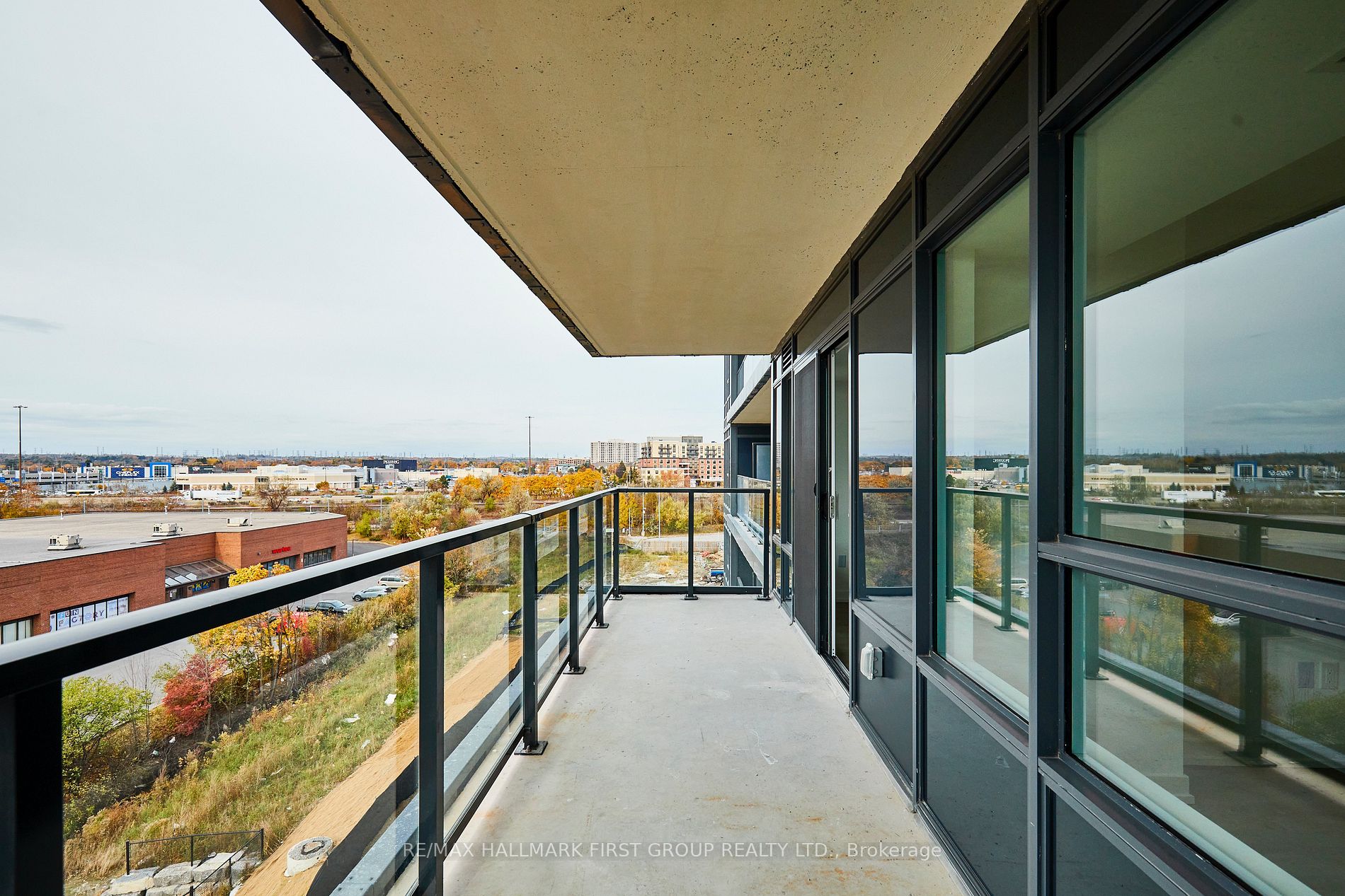 1435 Celebration Dr, #517