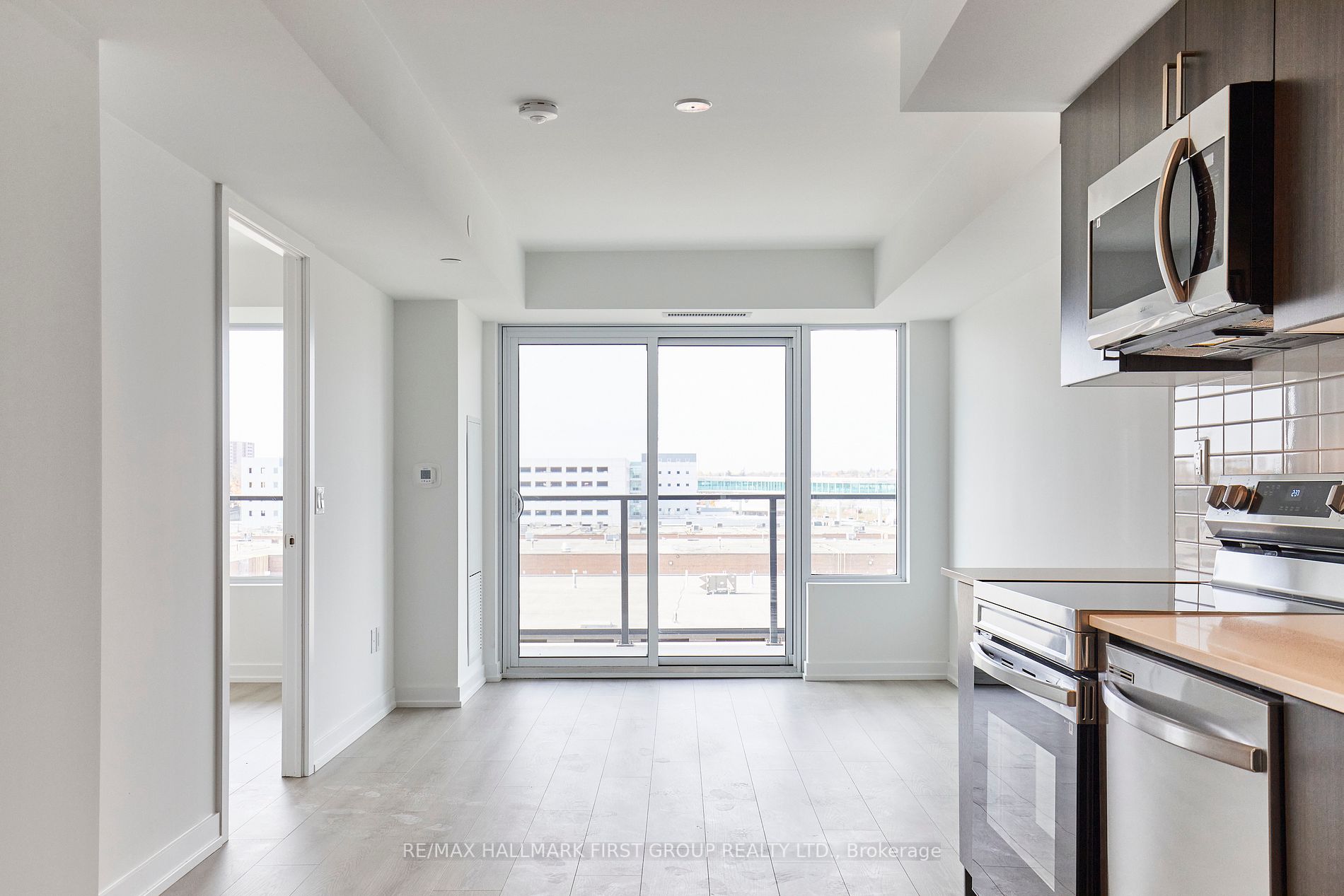 1435 Celebration Dr, #517