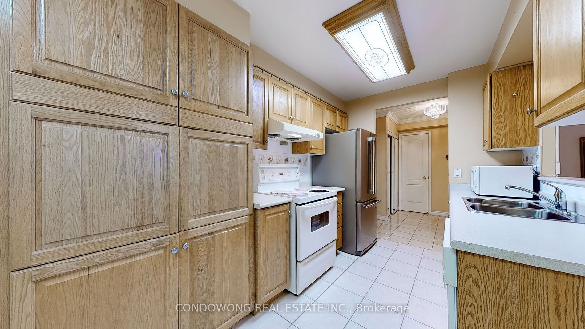 1883 Mcnicoll Ave, #818