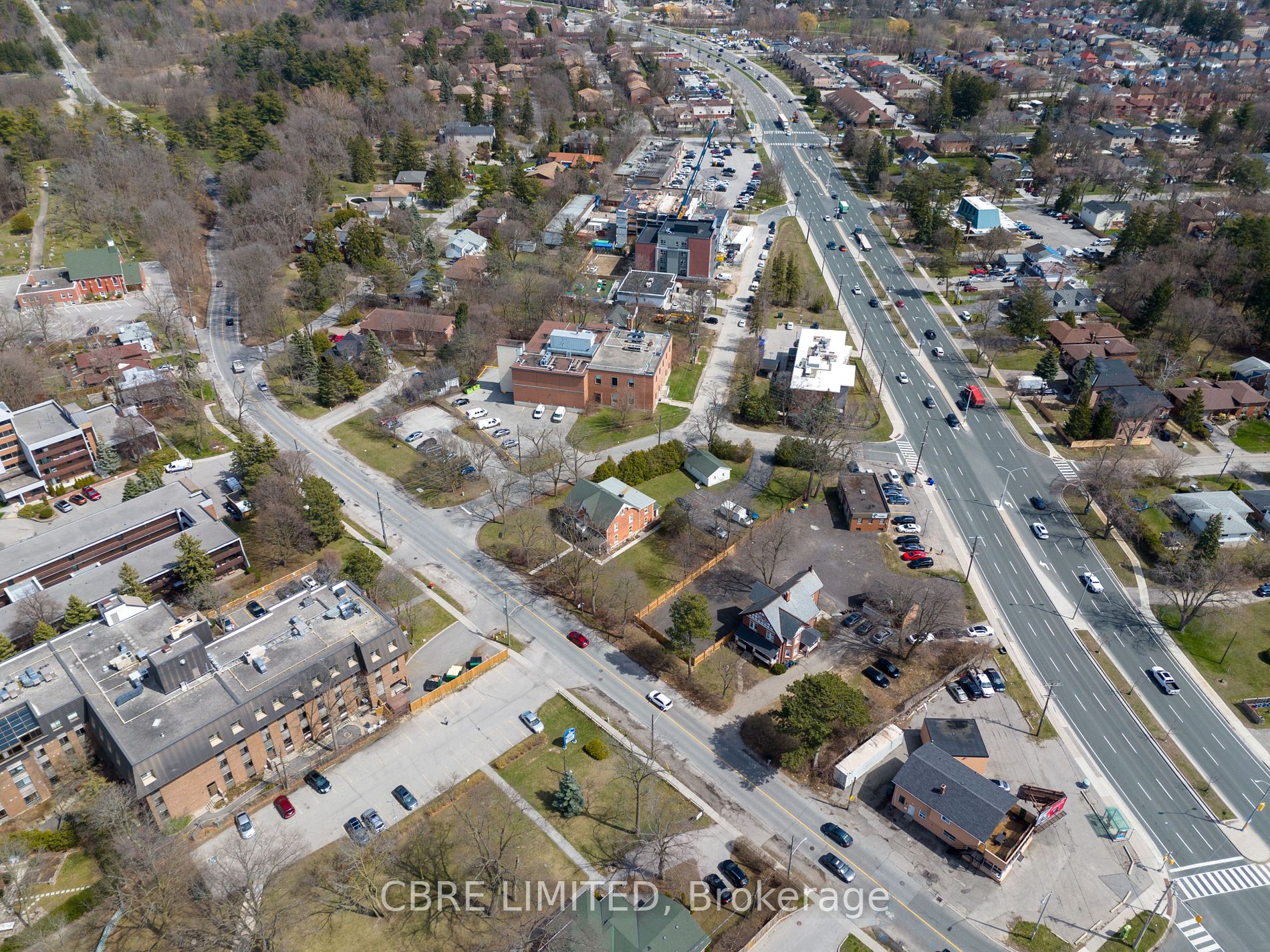 27 Old Kingston Road