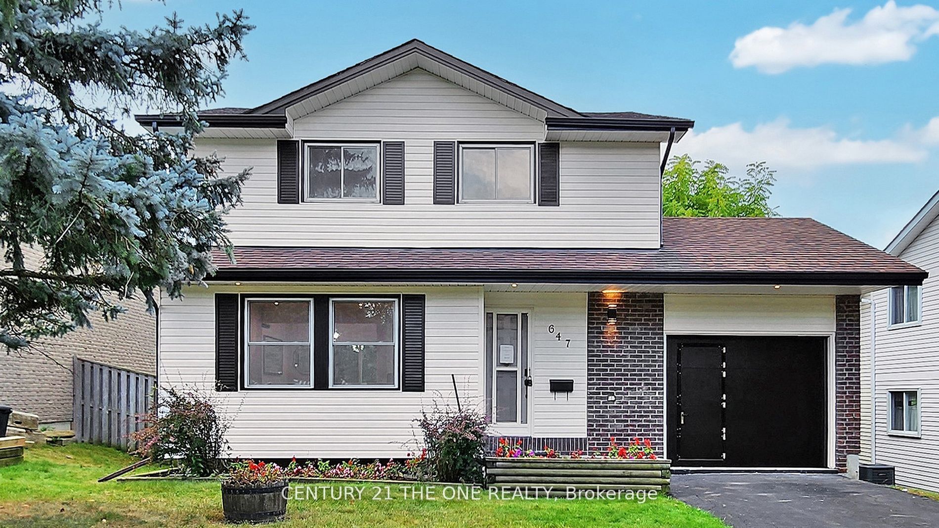 647 Capilano Cres, #Main Fl