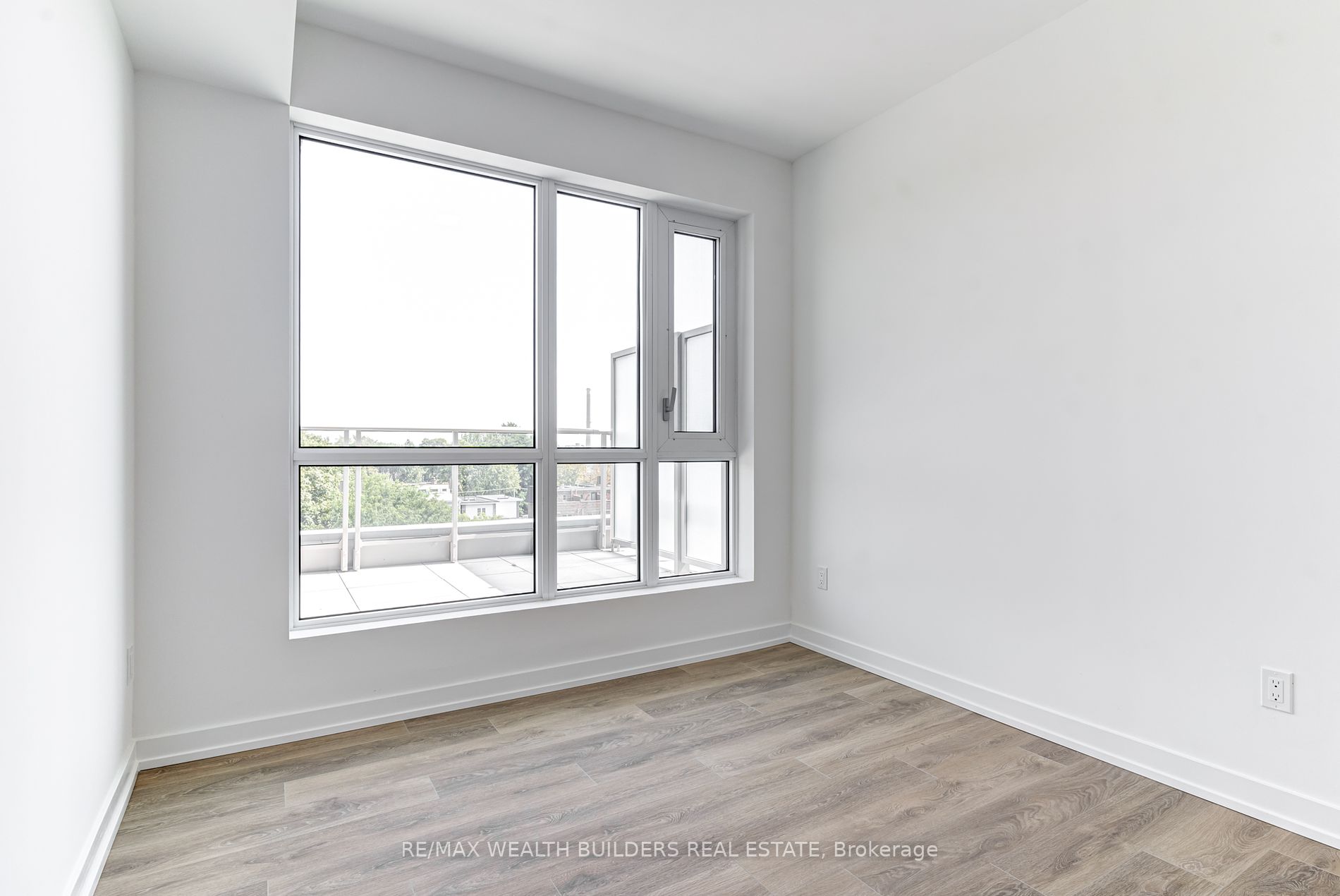 150 Logan Ave, #627