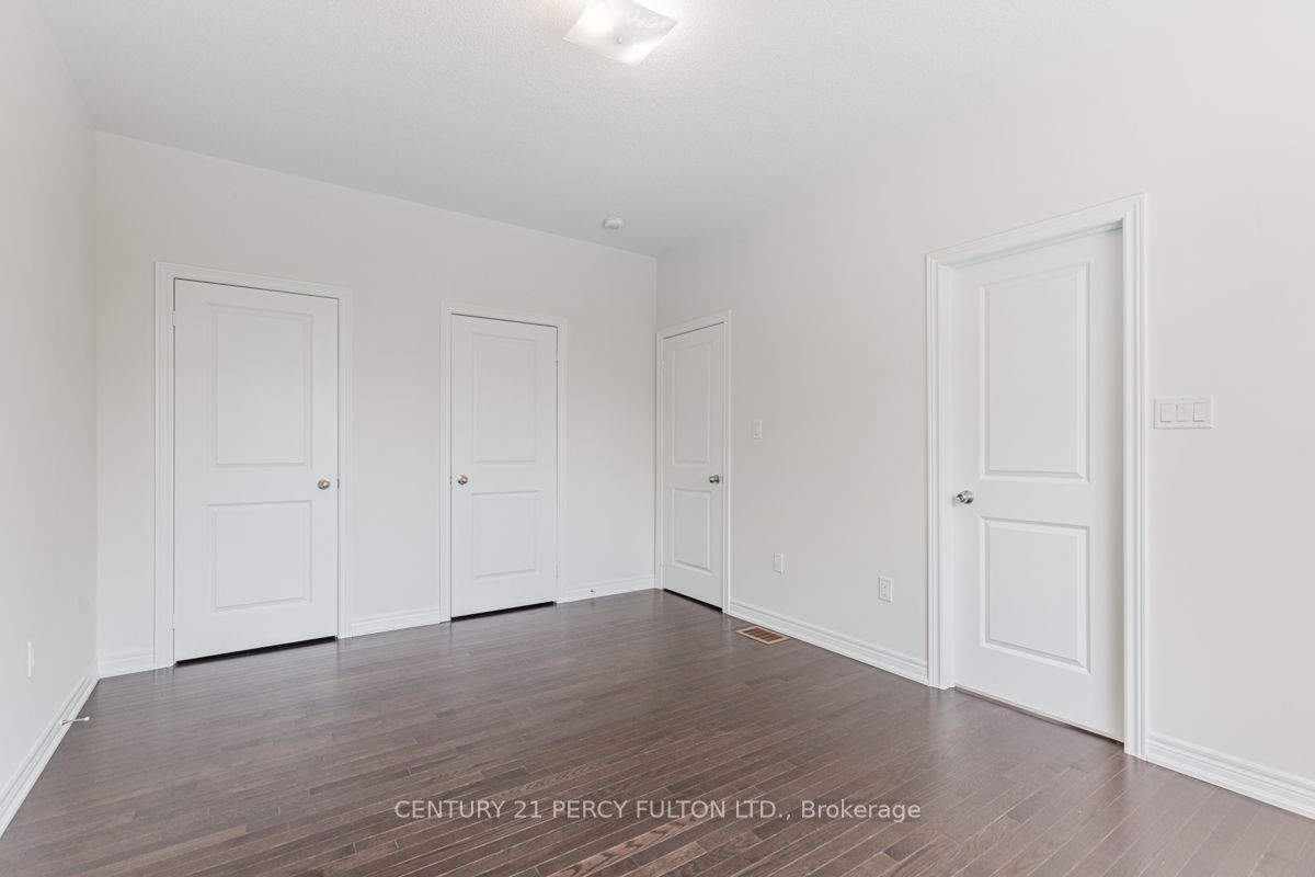 8 Cunliffe Lane