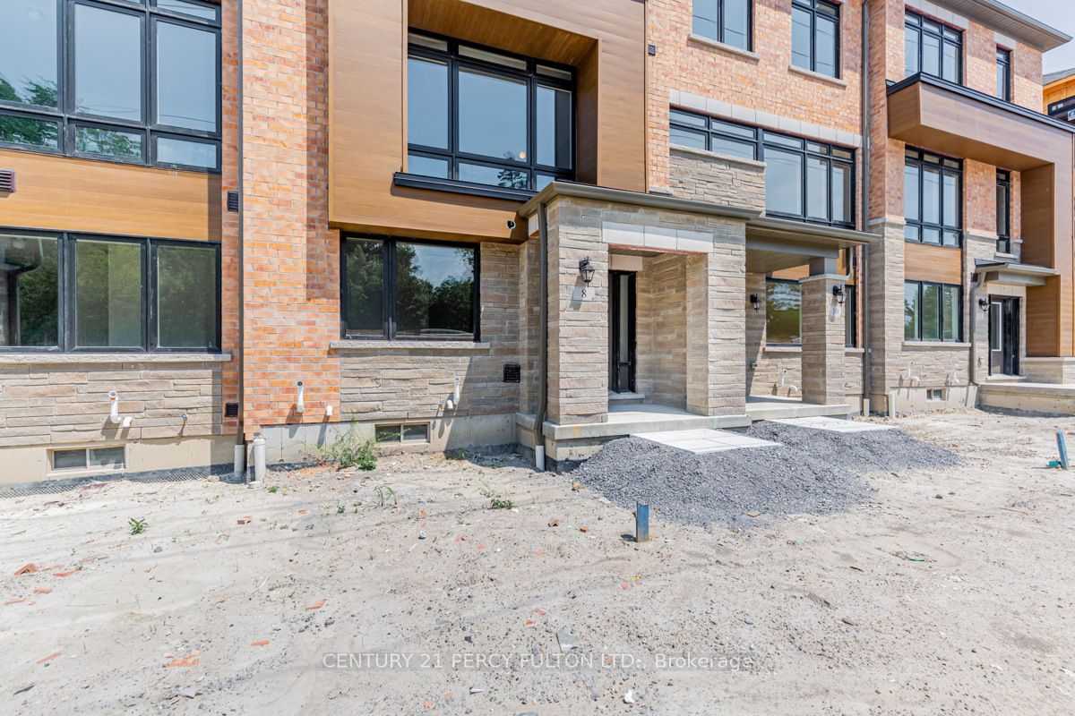 8 Cunliffe Lane