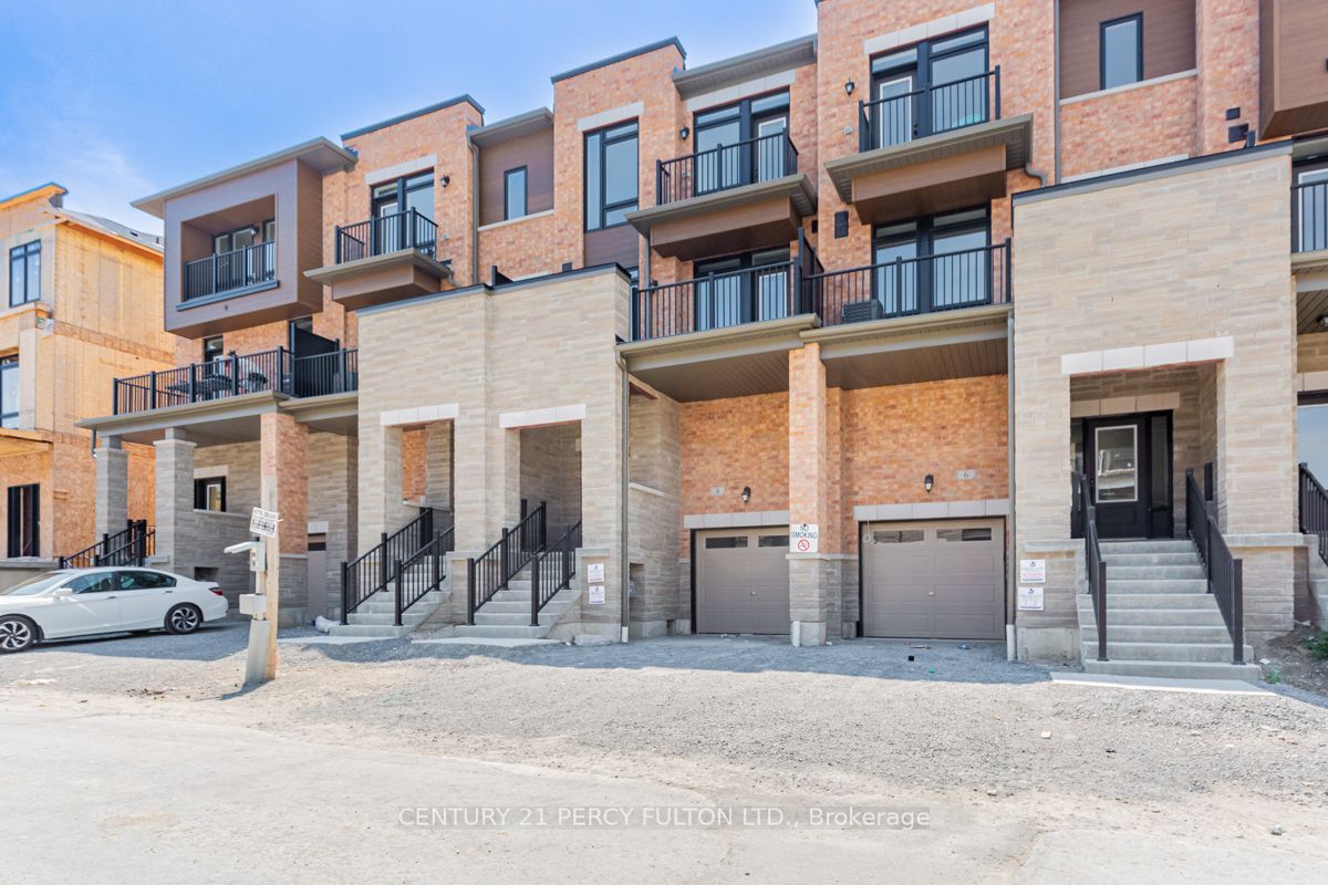 8 Cunliffe Lane