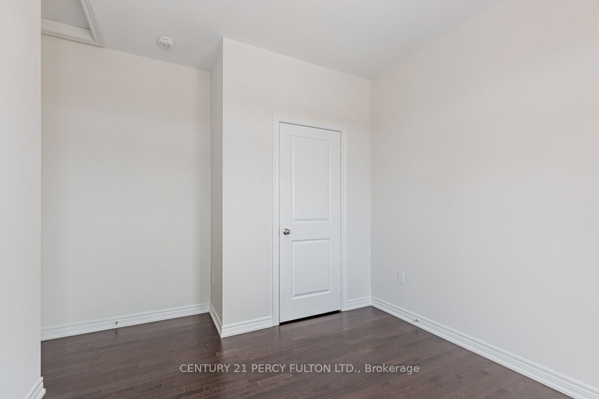 8 Cunliffe Lane