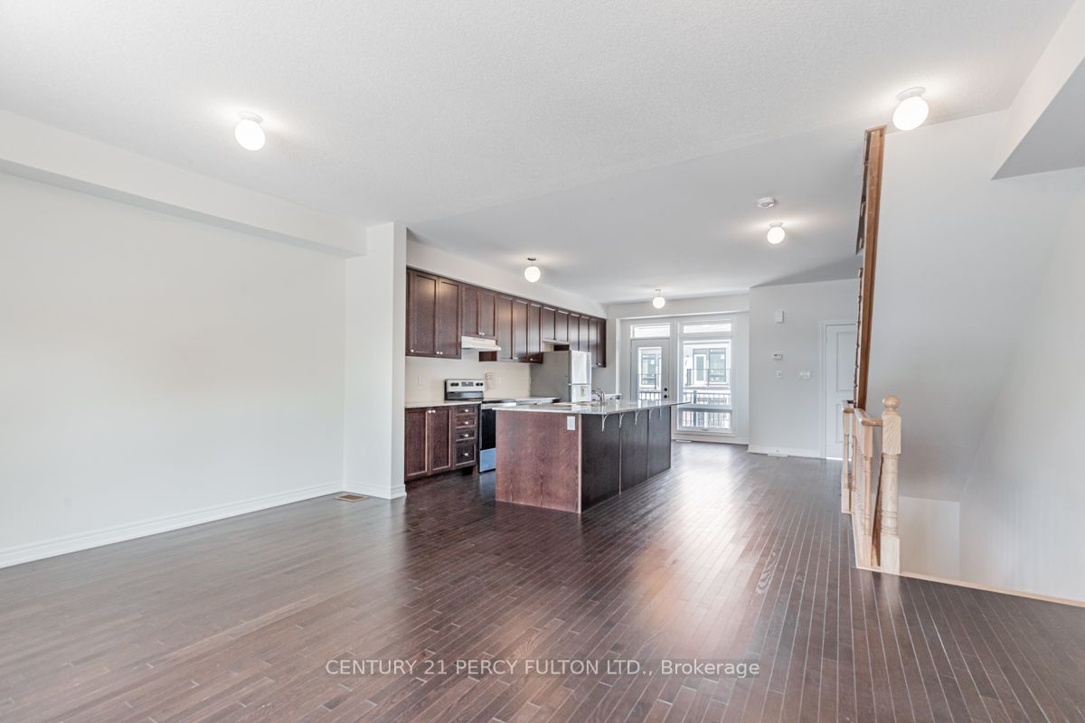 8 Cunliffe Lane