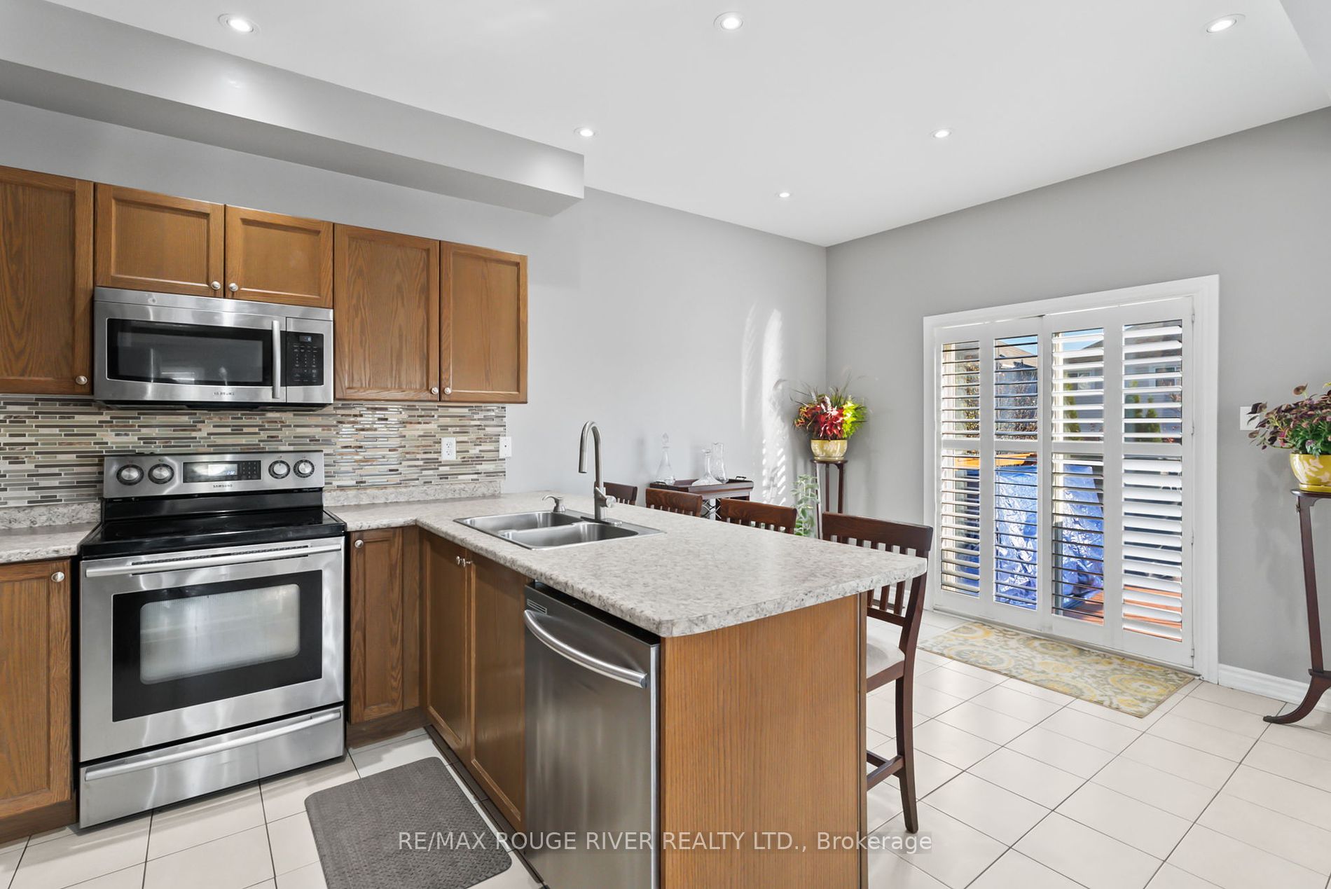 133 Swindells St