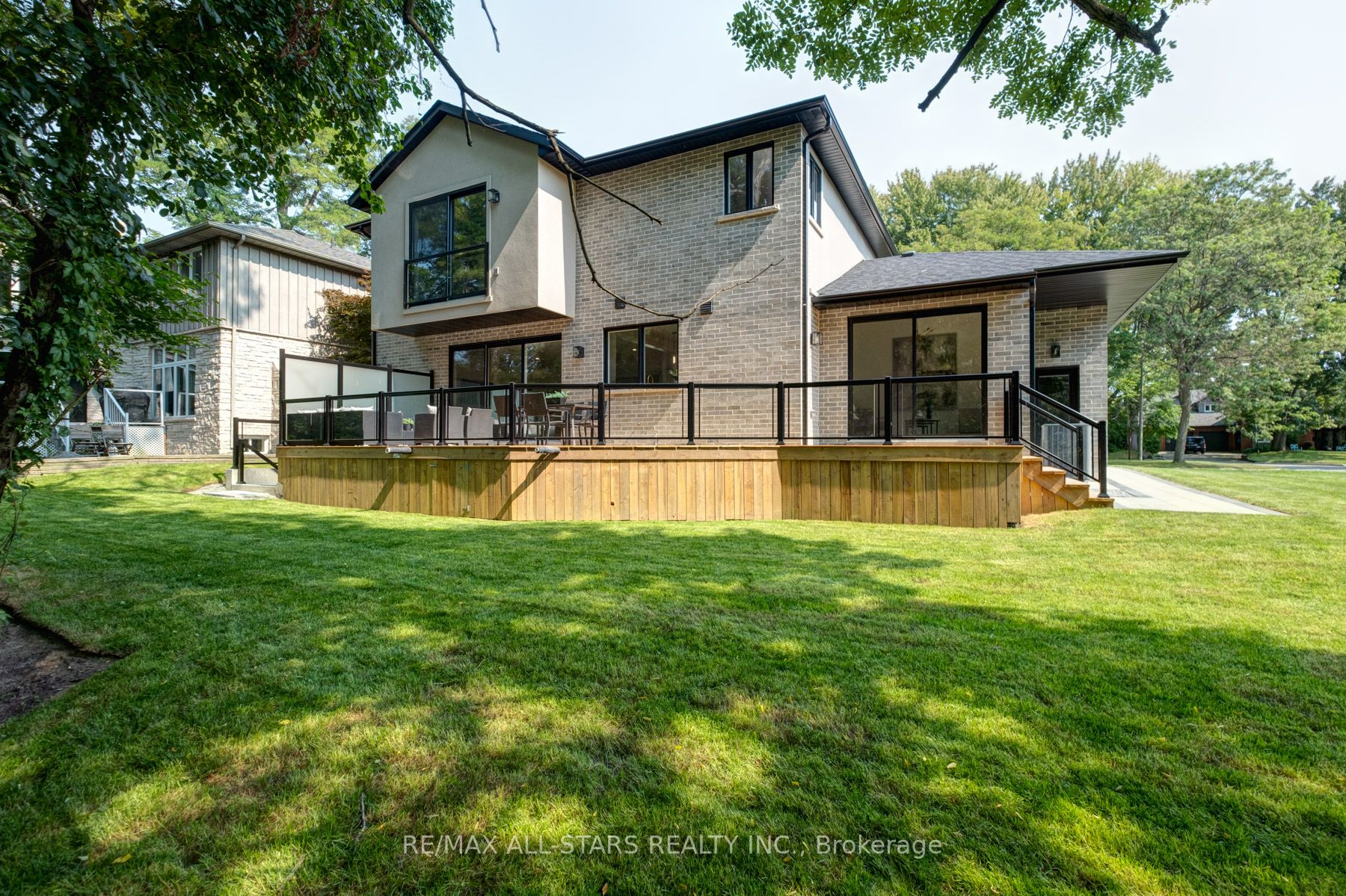4 Tredvalley Grve