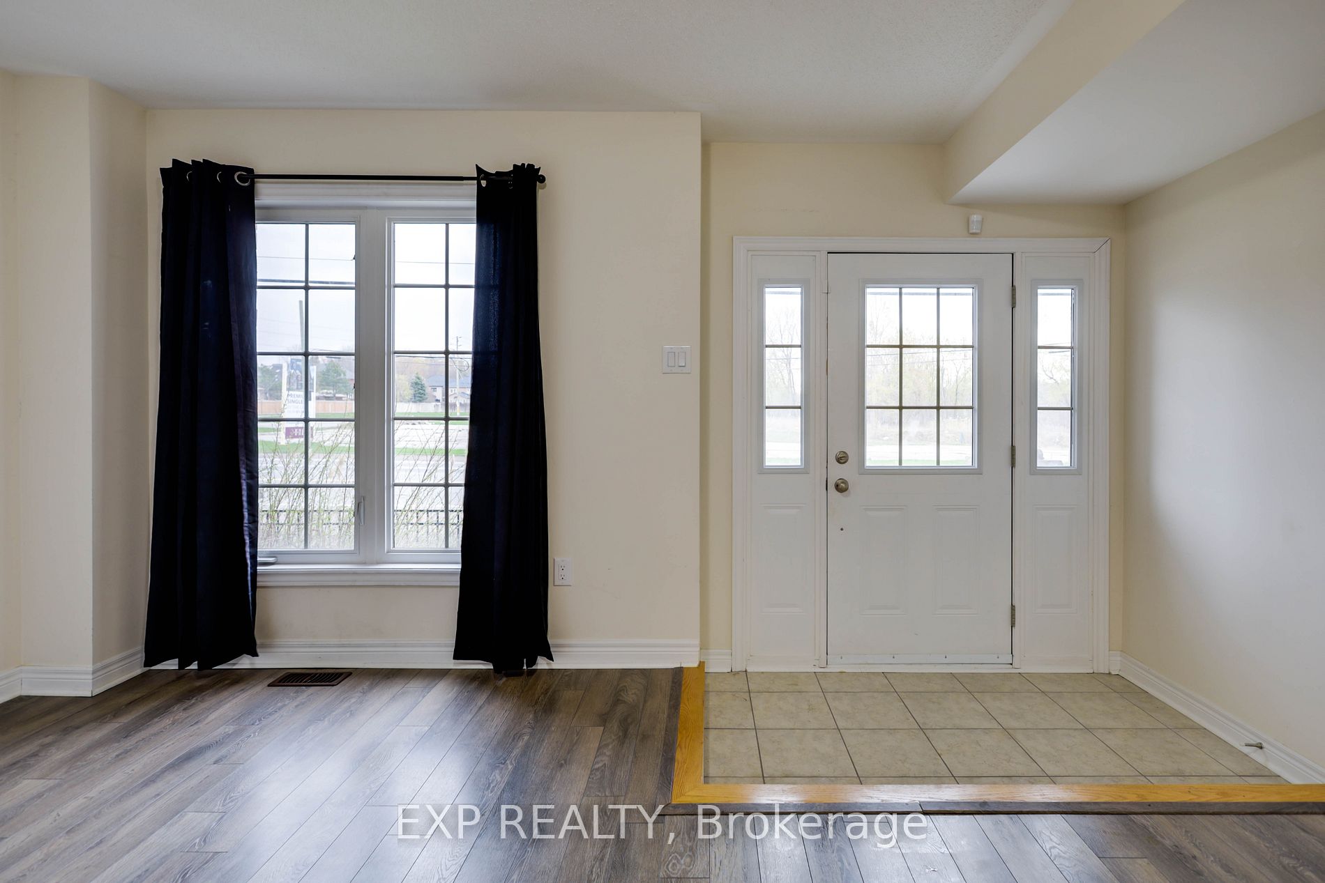 285 Finch Ave, #14