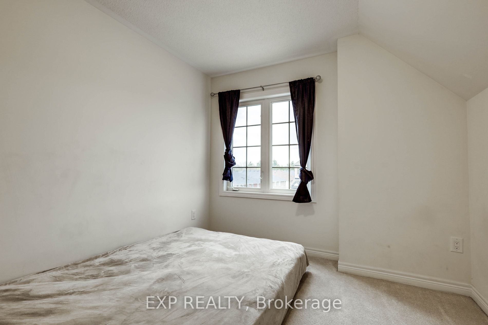 285 Finch Ave, #14