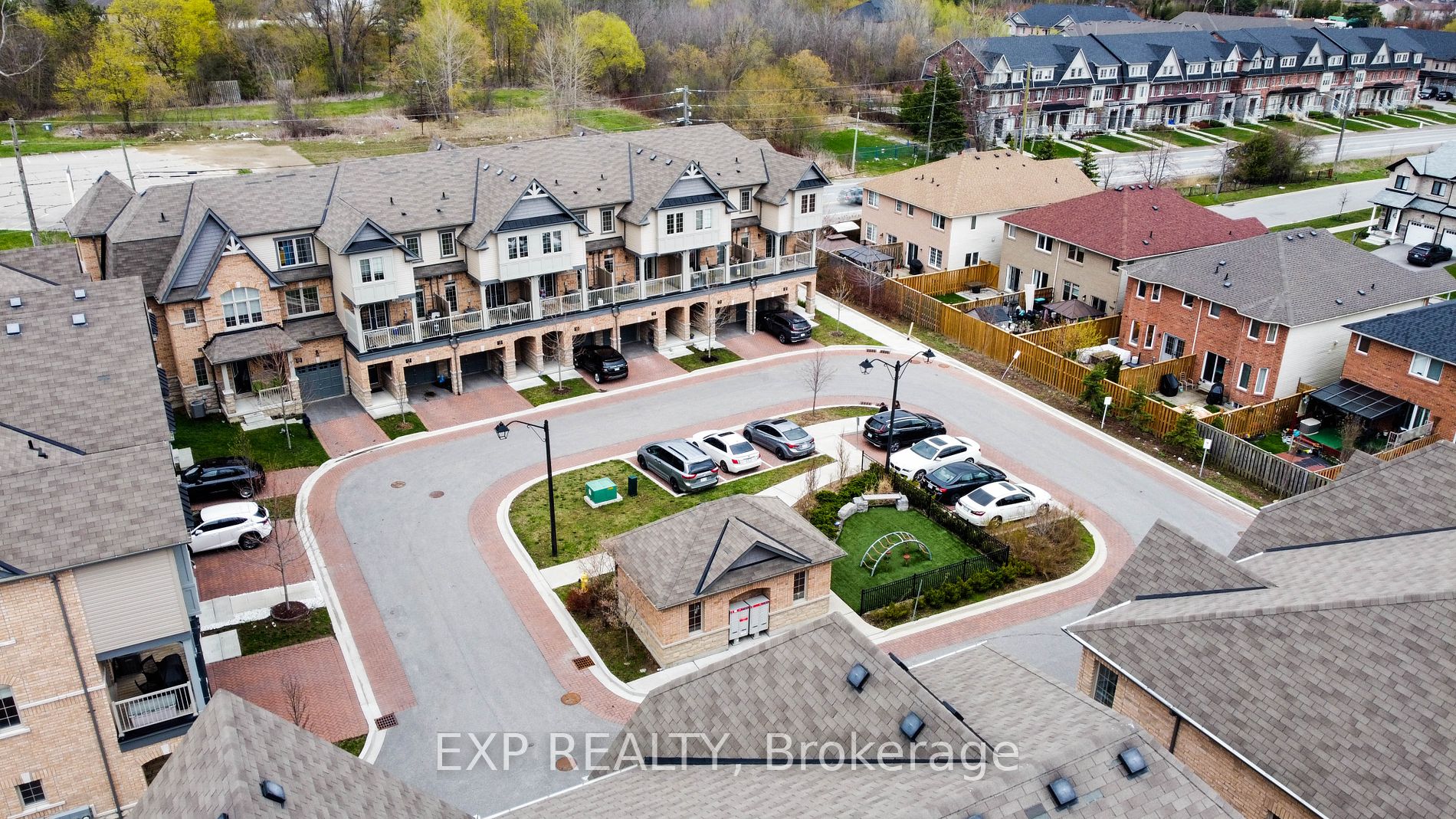 285 Finch Ave, #14