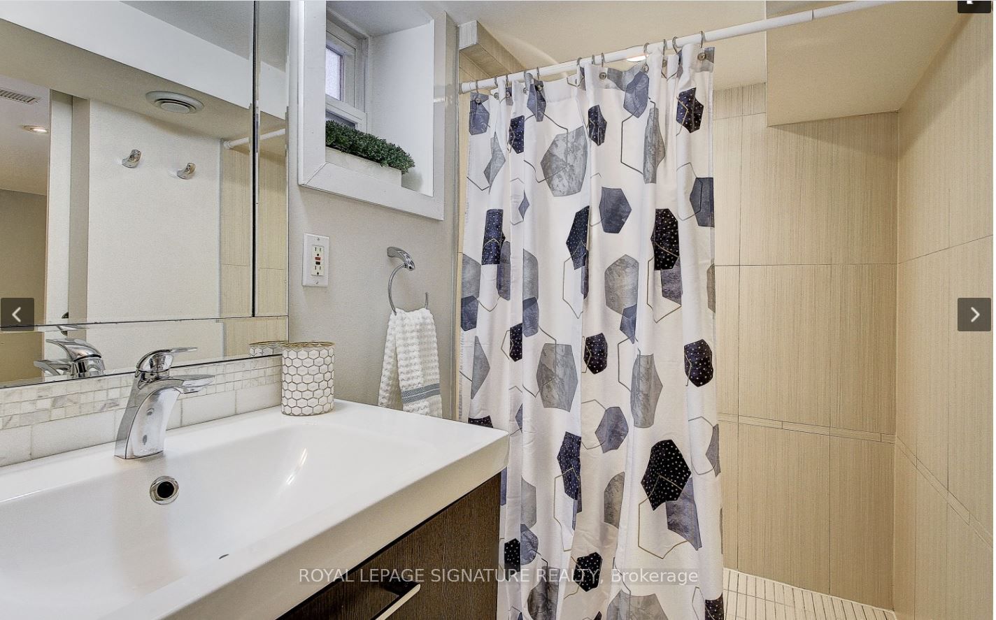 216 Milverton Blvd, #Bsmt
