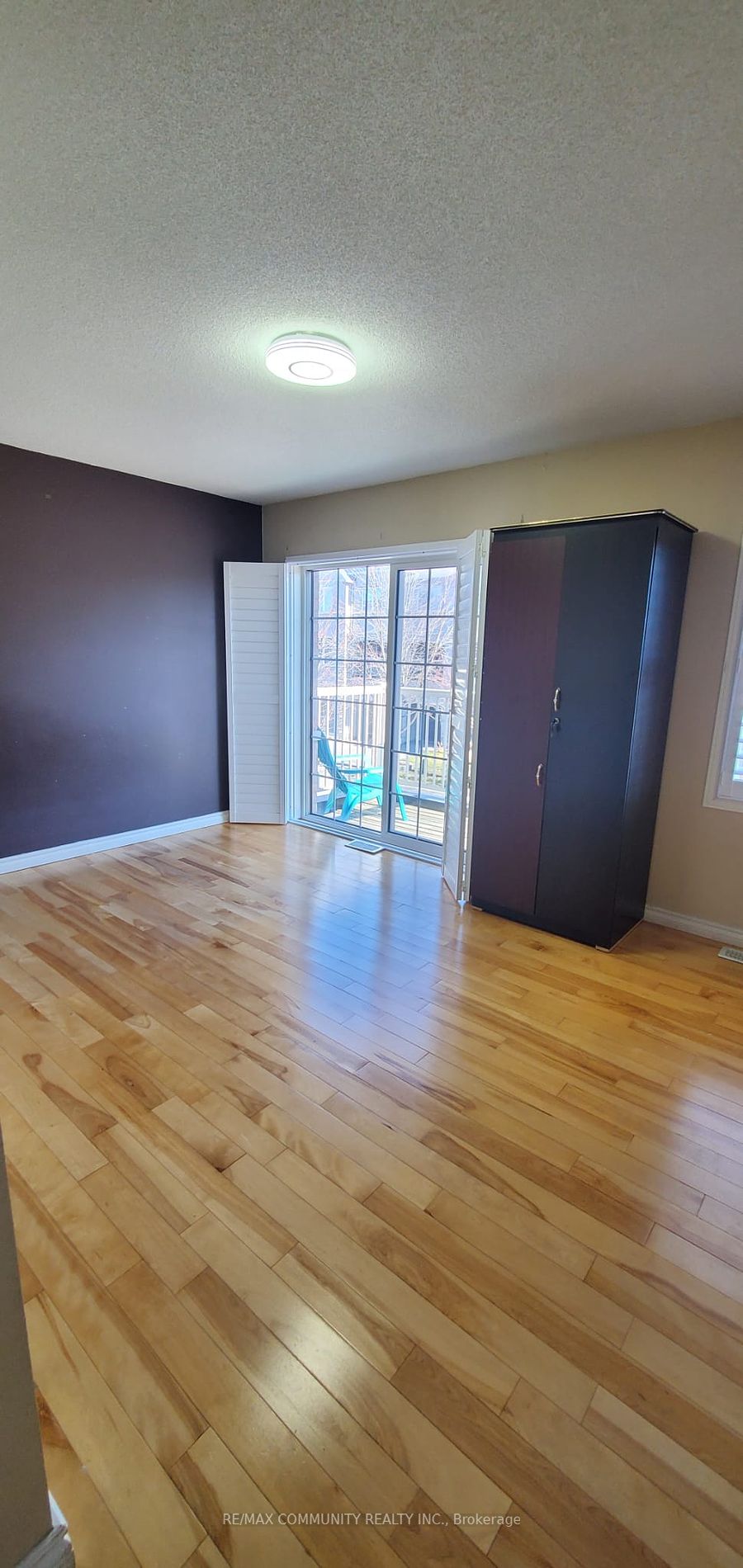 4 Blunden Rd