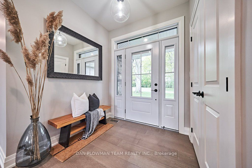 4605 Hancock Rd