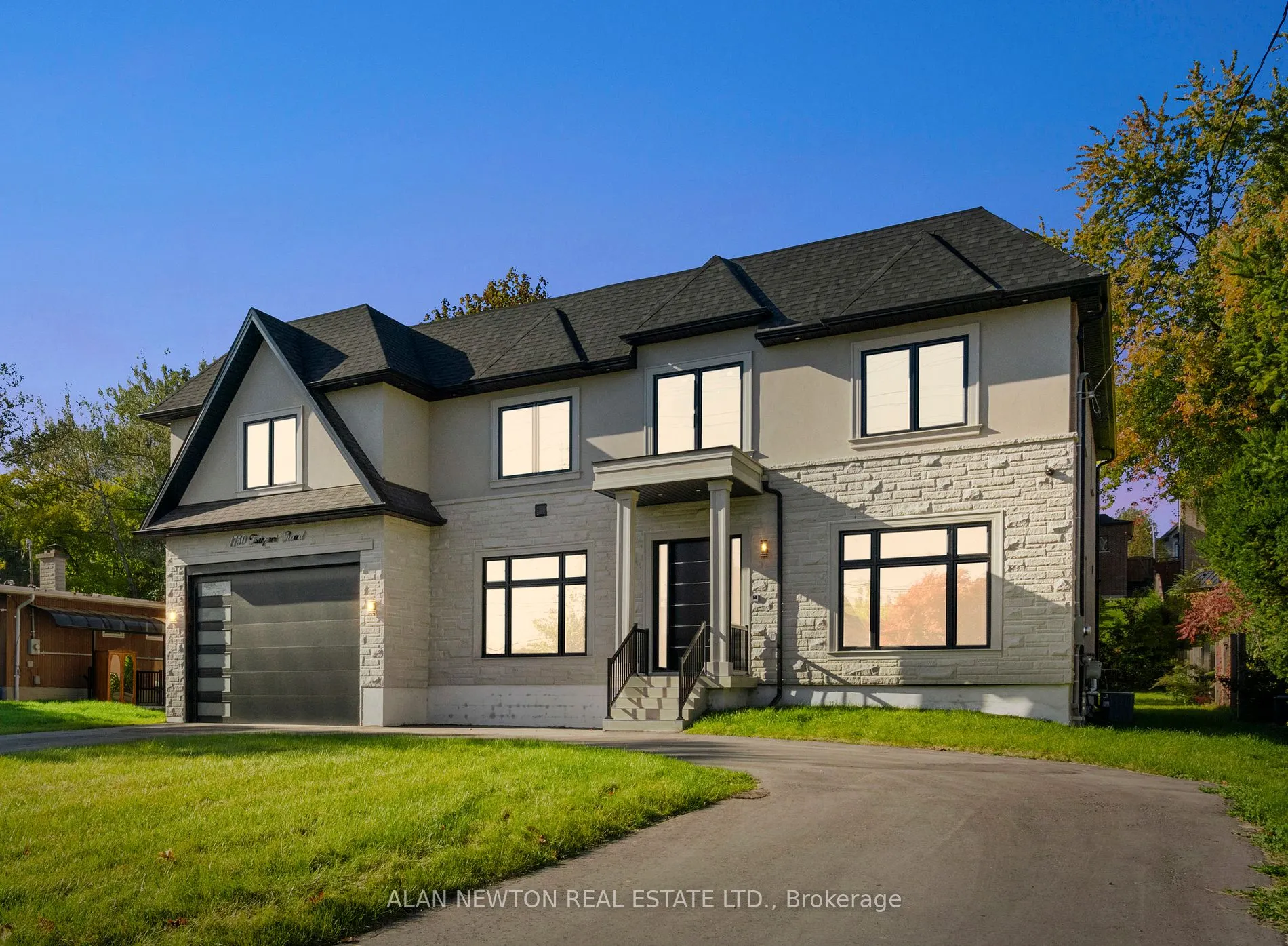1750 Fairport Rd