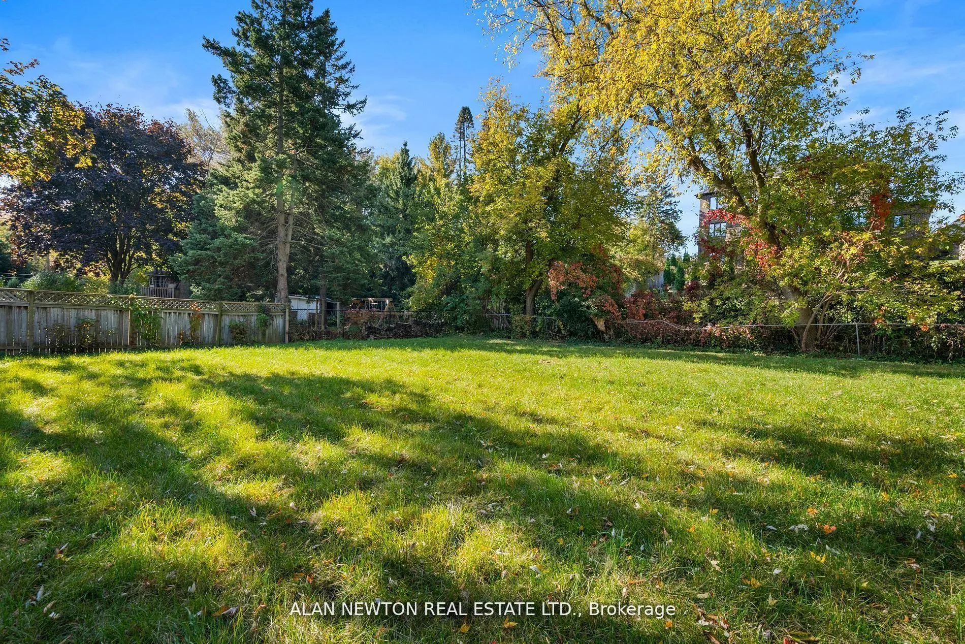 1750 Fairport Rd