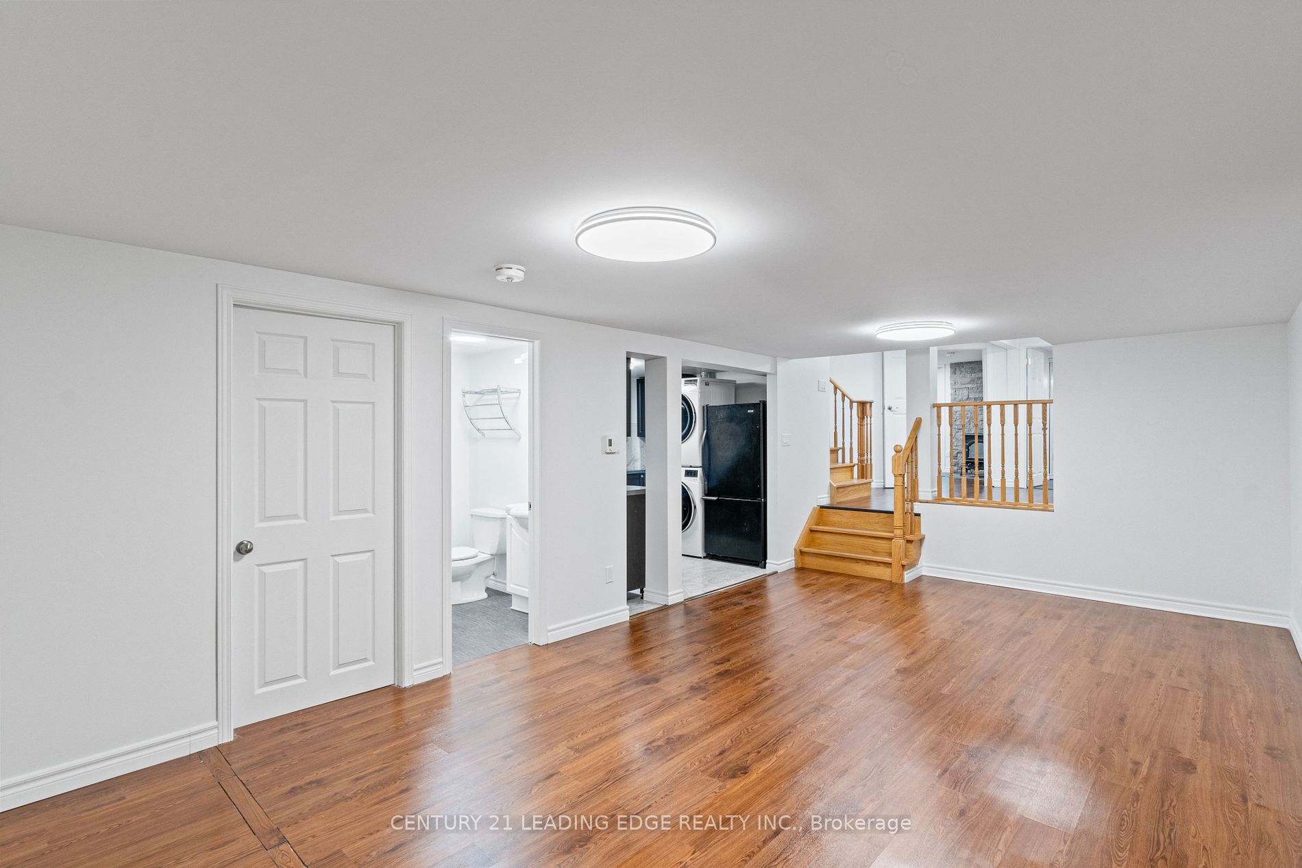 31 Strike Ave