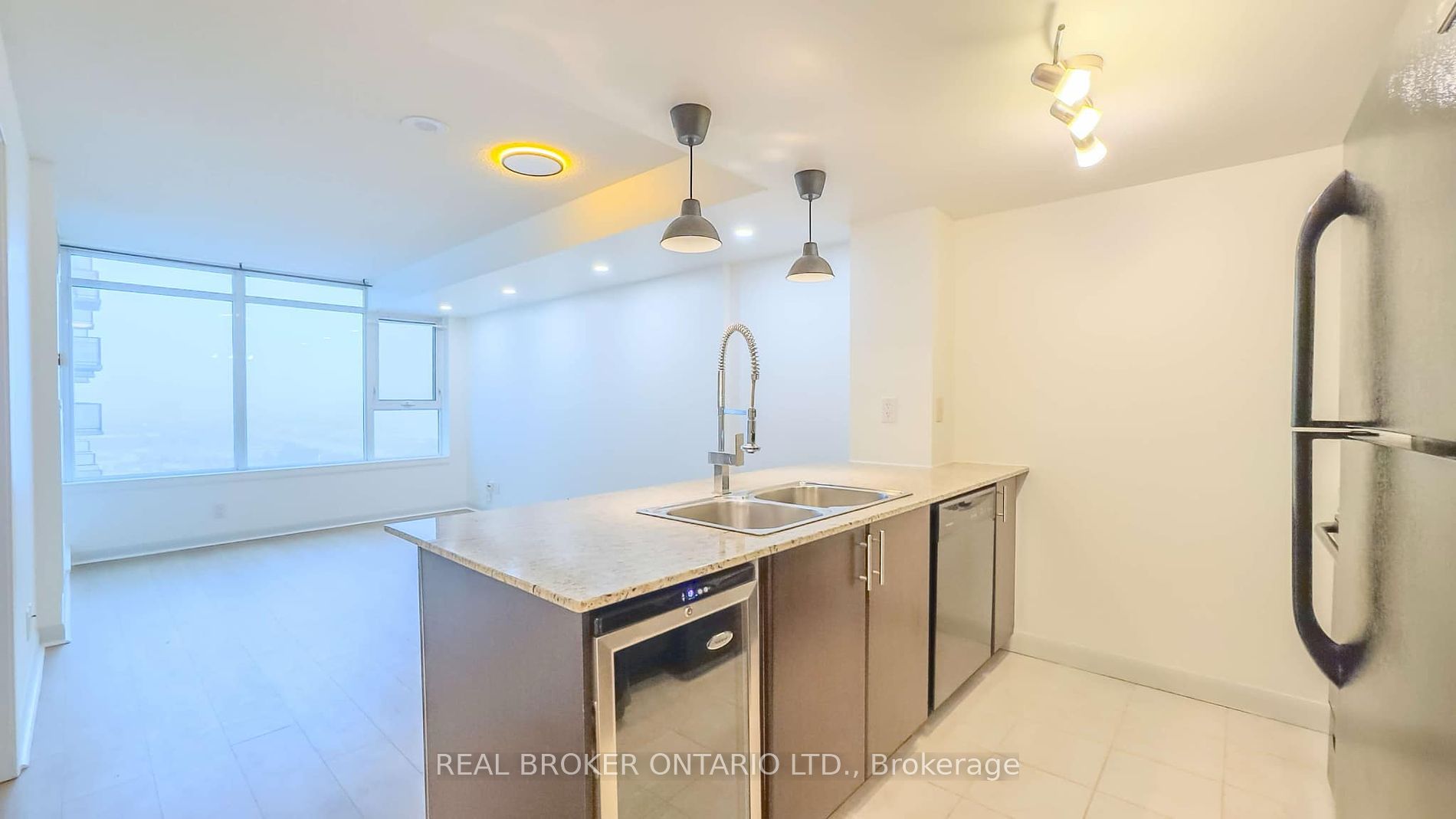 190 Borough Dr, #2311