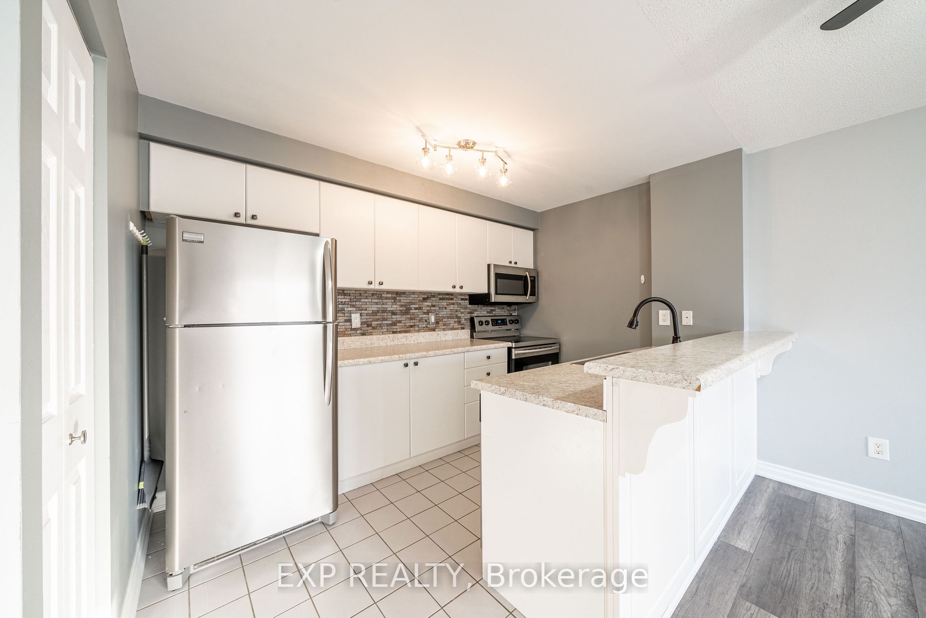 87 Aspen Springs Dr, #207