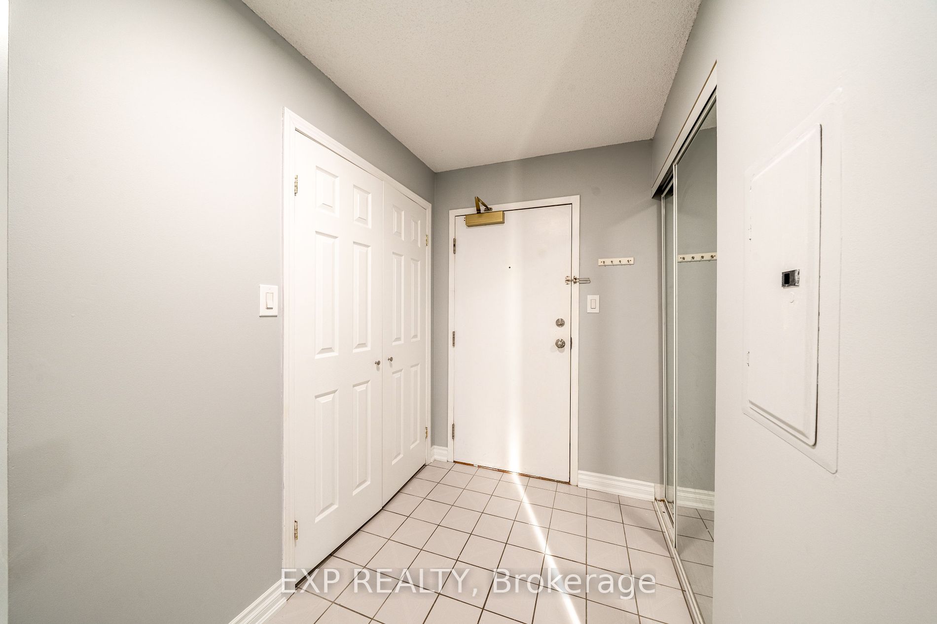87 Aspen Springs Dr, #207