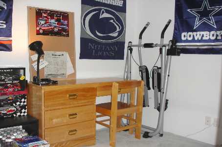 1 Lee Centre Dr, #1601