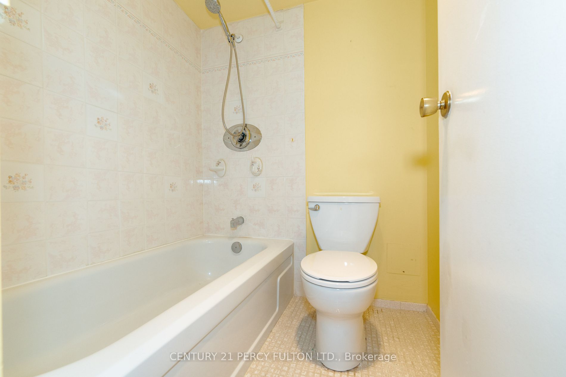 121 Ling Rd, #1403