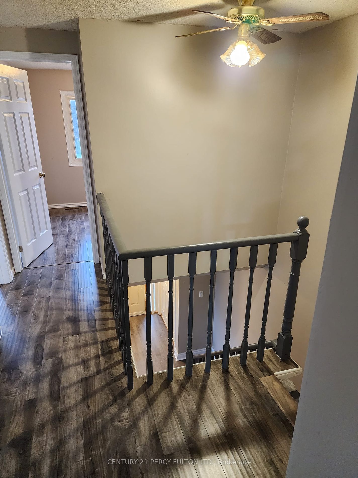 38 Gilmour Dr