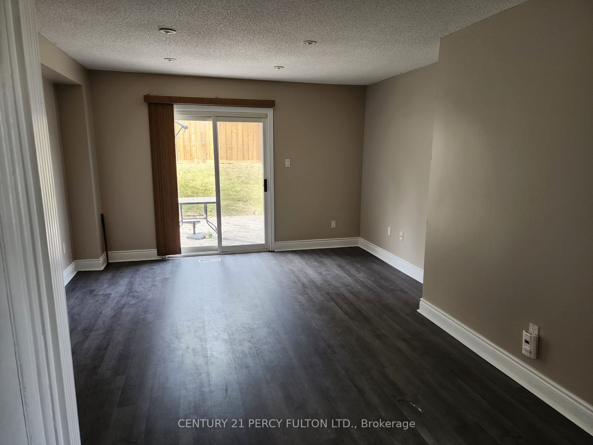 38 Gilmour Dr