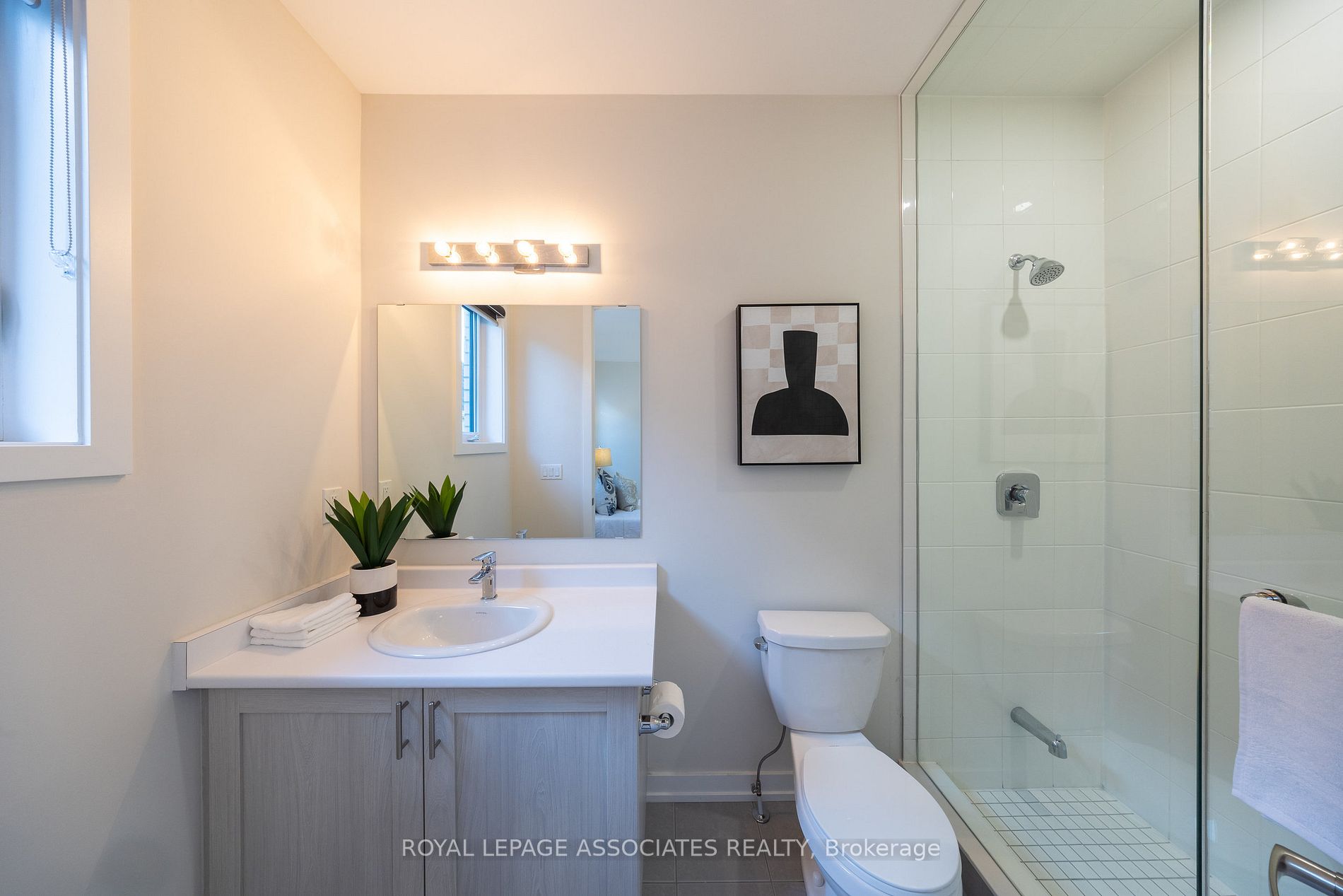 400 Finch Ave, #38