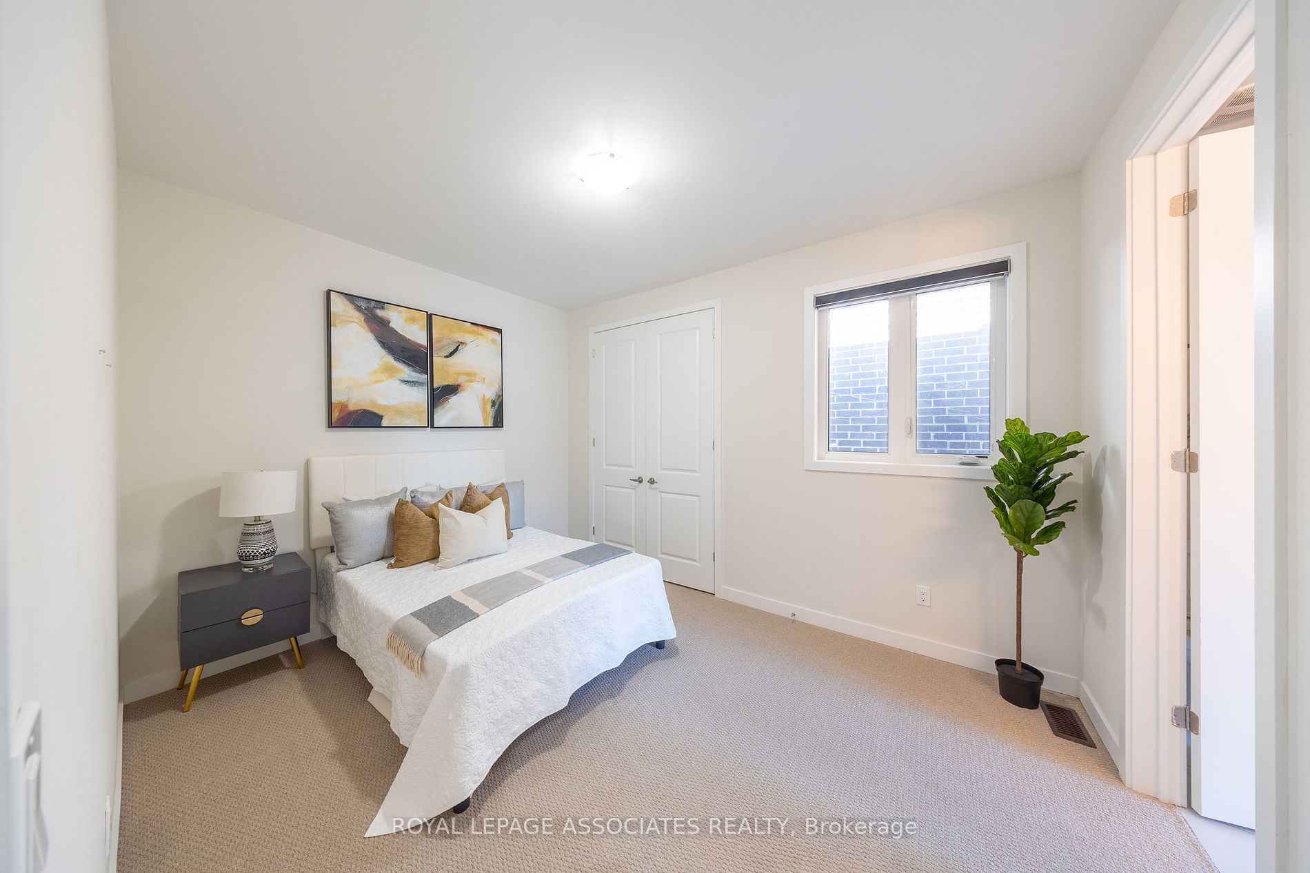 400 Finch Ave, #38