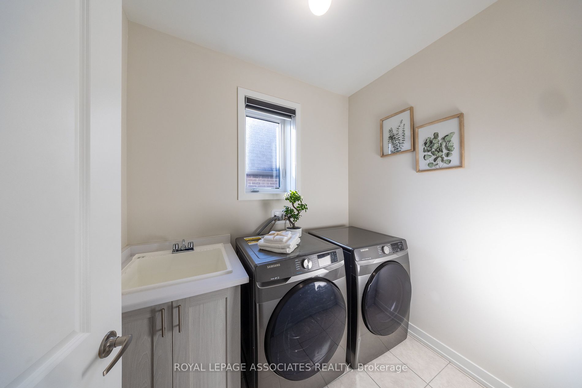 400 Finch Ave, #38