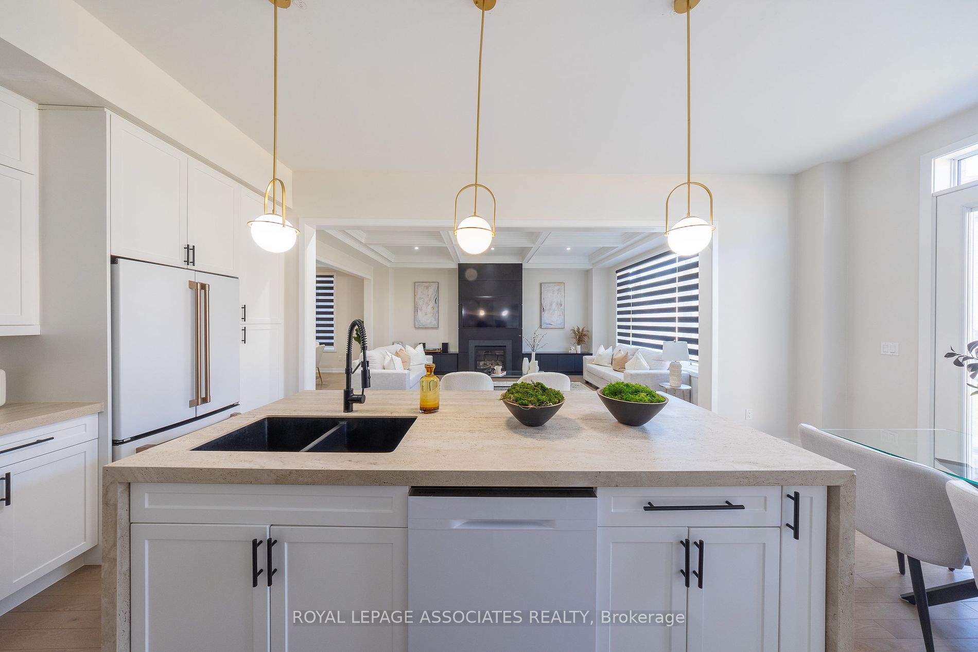 400 Finch Ave, #38