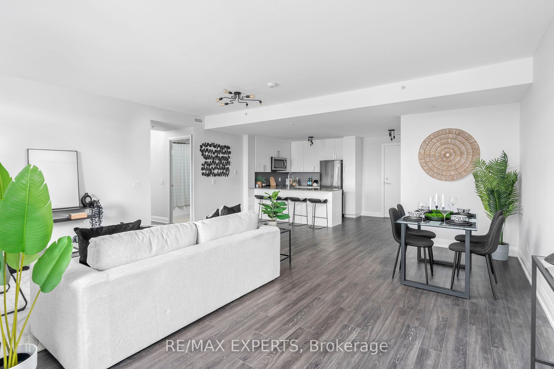 3655 Kingston Rd, #617