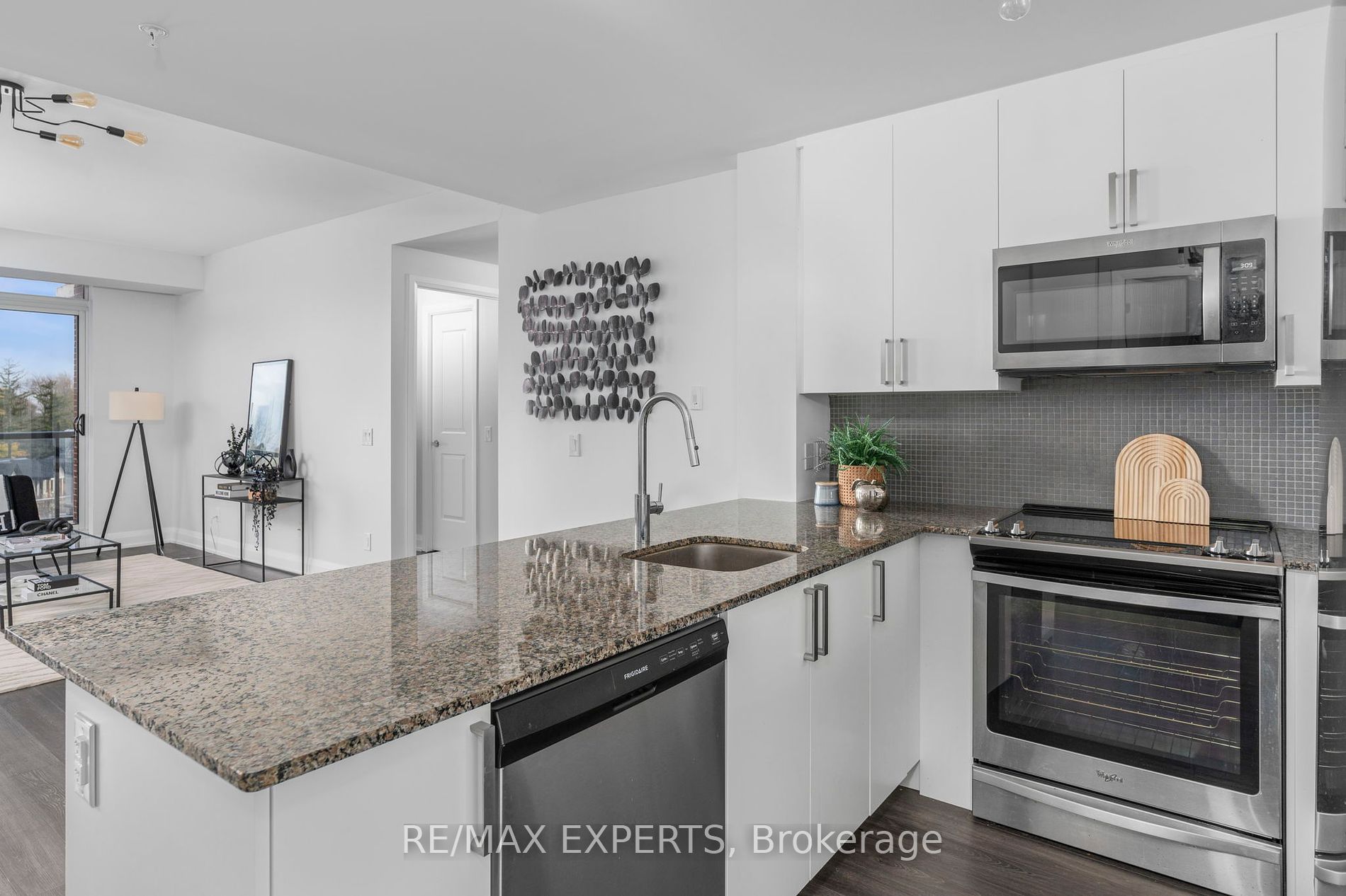 3655 Kingston Rd, #617