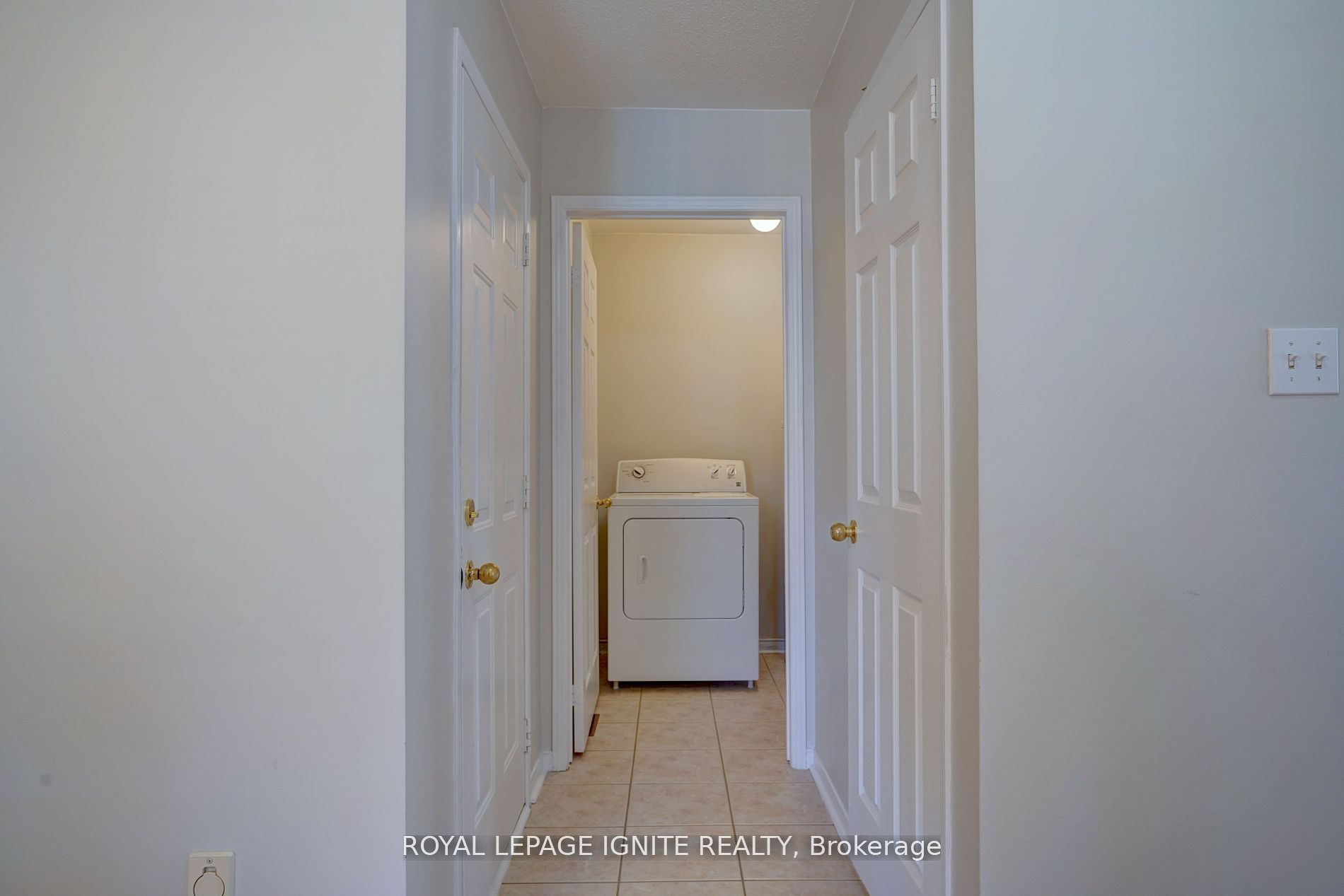 60 Haverhill Cres