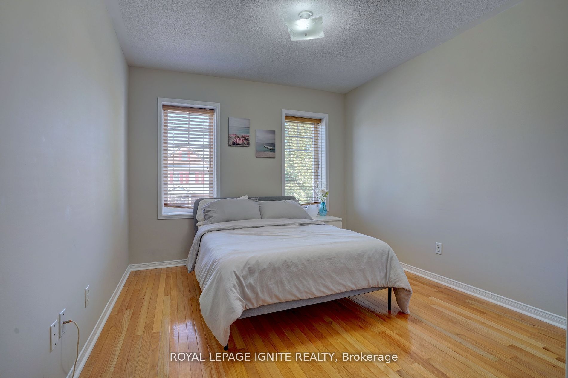 60 Haverhill Cres