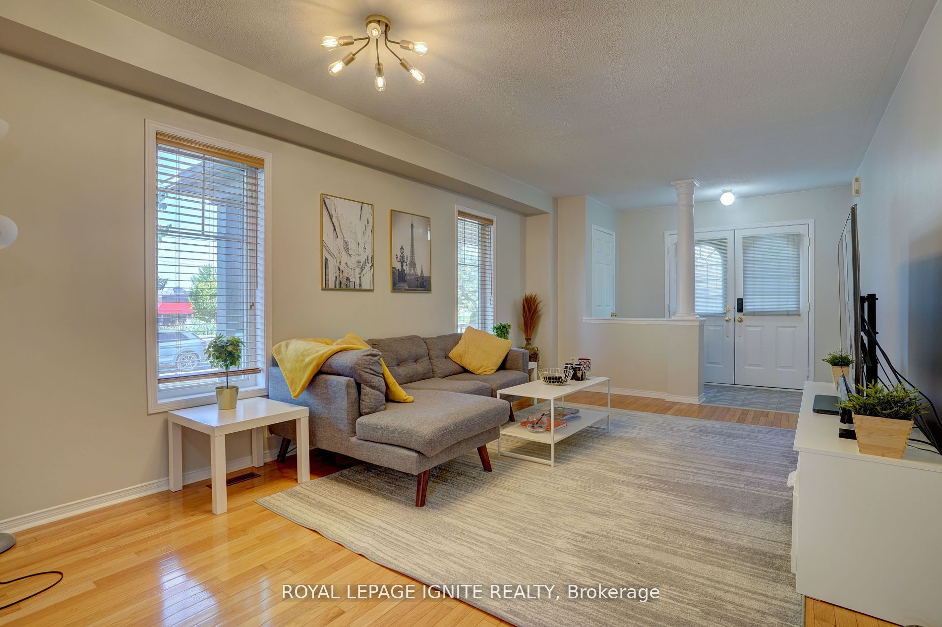 60 Haverhill Cres