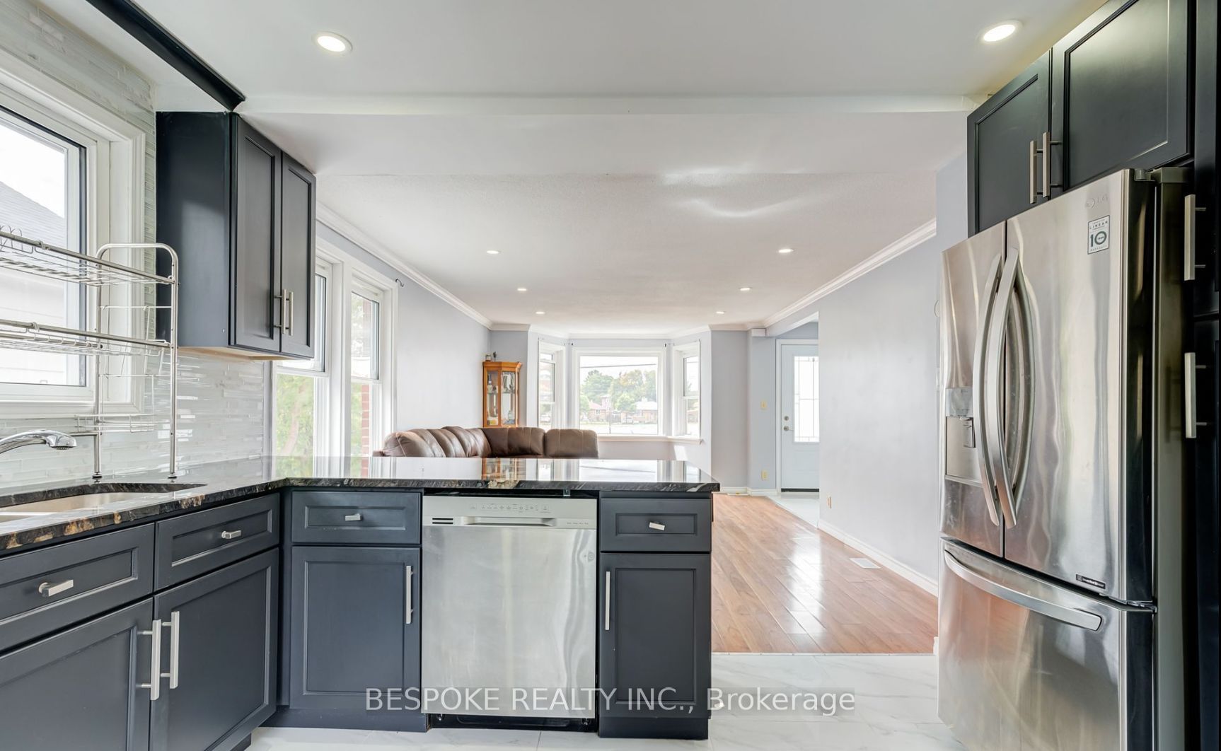 195 Park Rd S