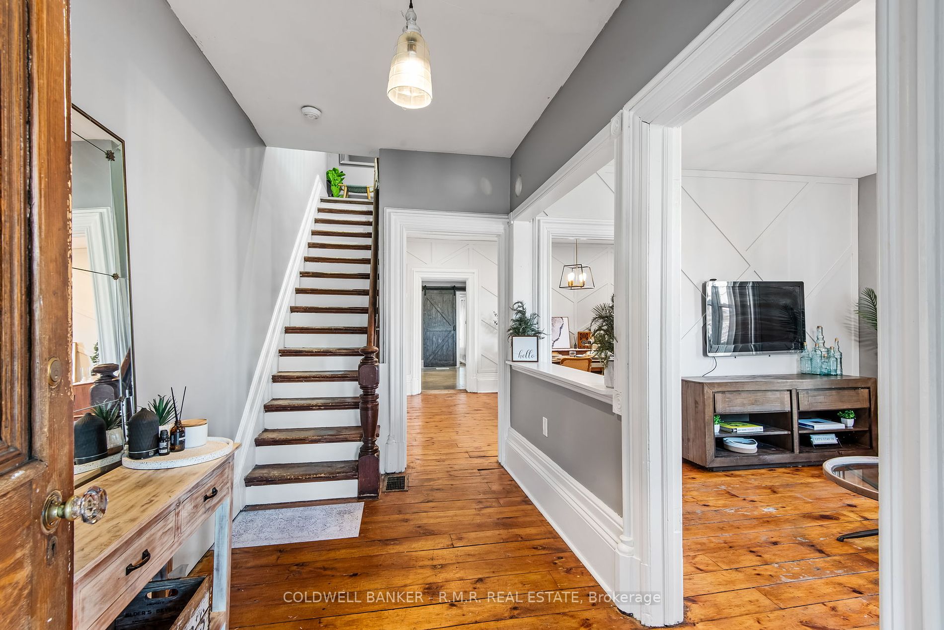 62 Scugog St
