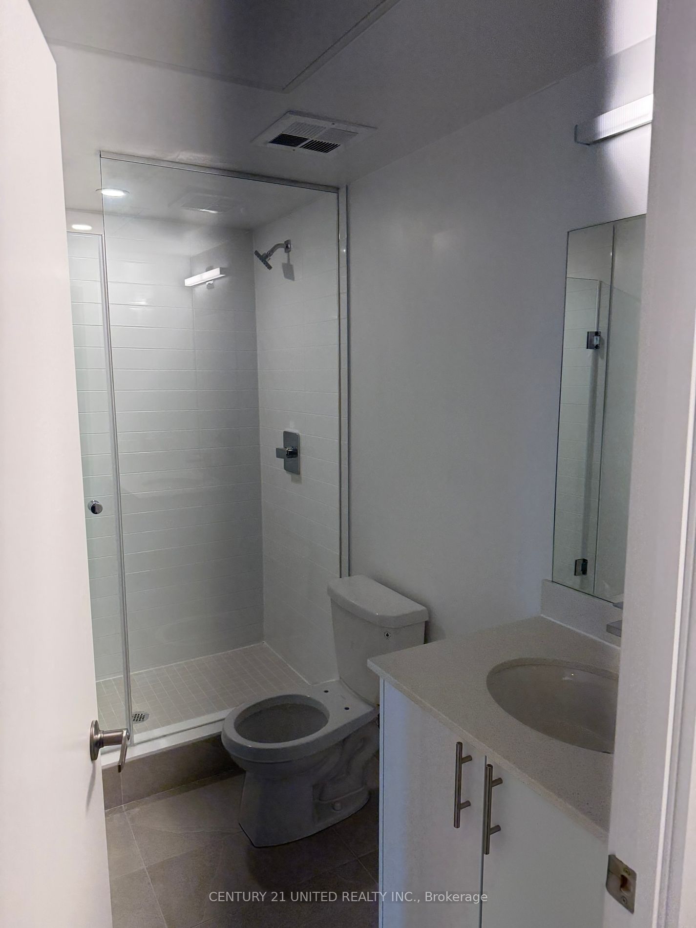 80 Bond St E, #1601