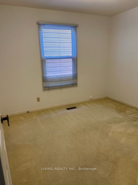 15 Chapel Park Sq