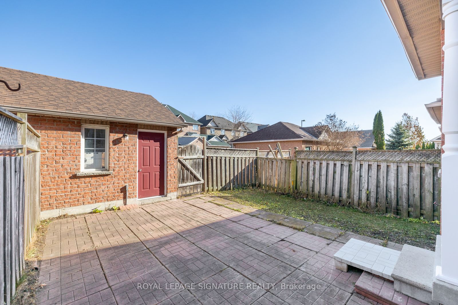 7 Salt Dr