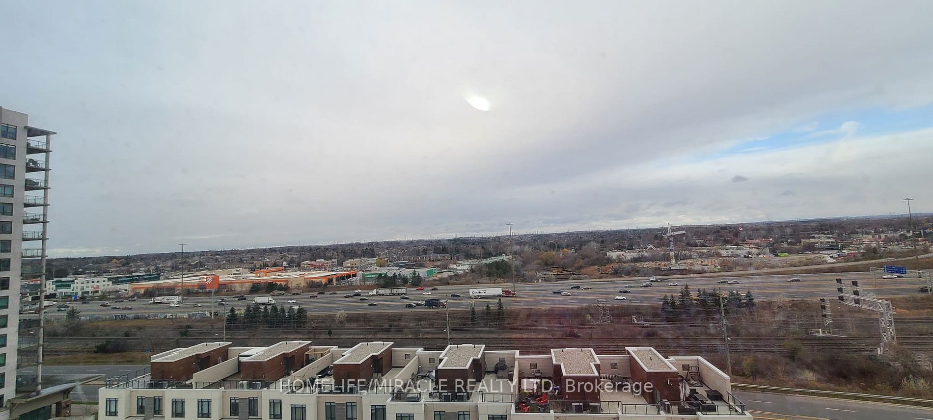 1255 Bayly St, #901