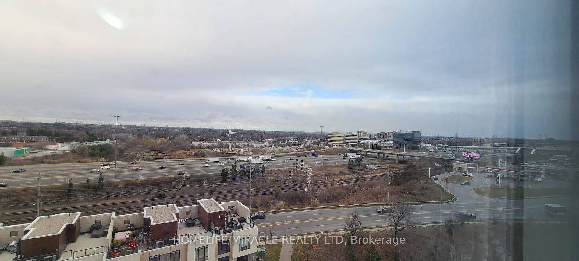 1255 Bayly St, #901