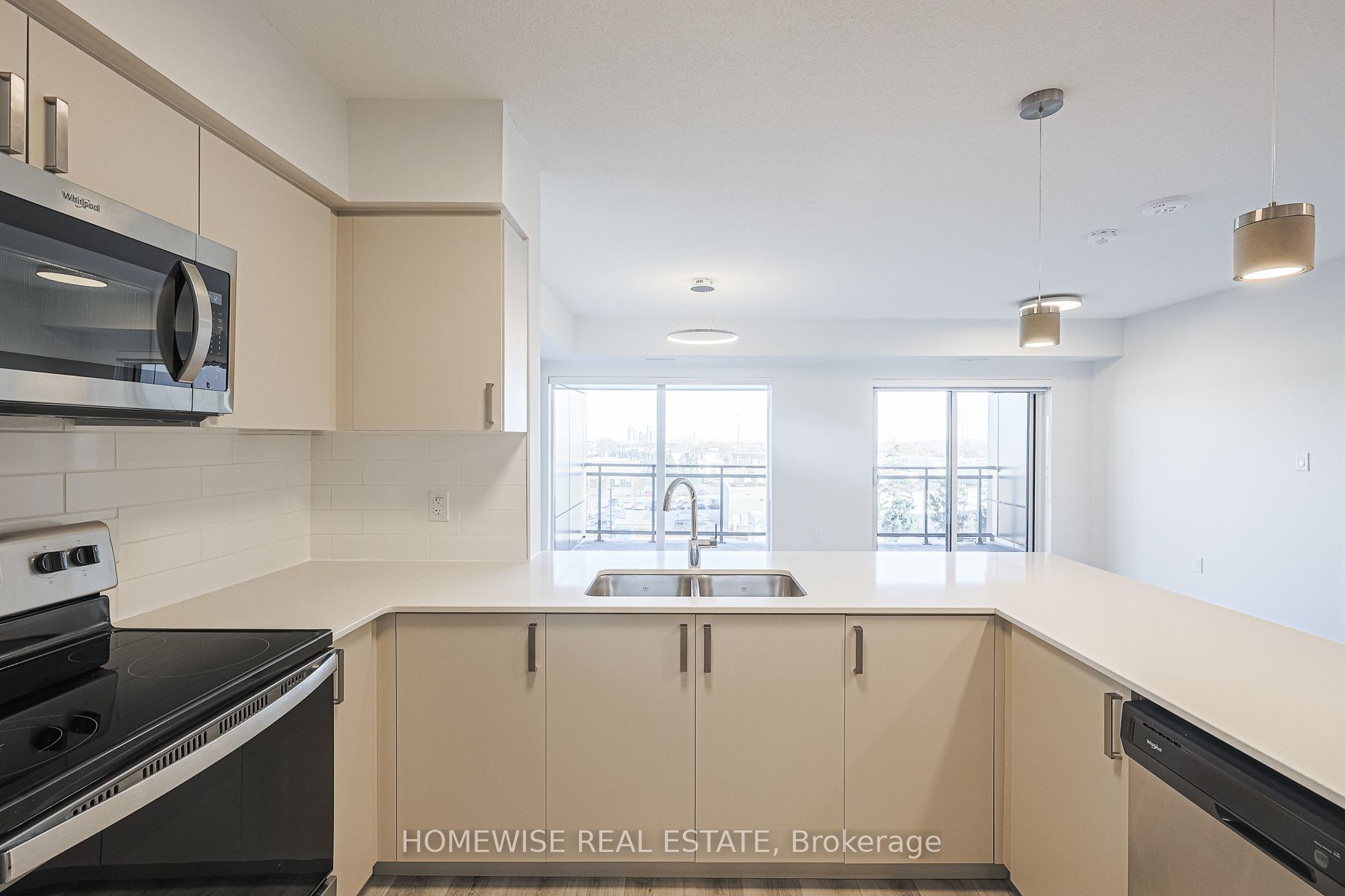 1475 Whites Rd, #401